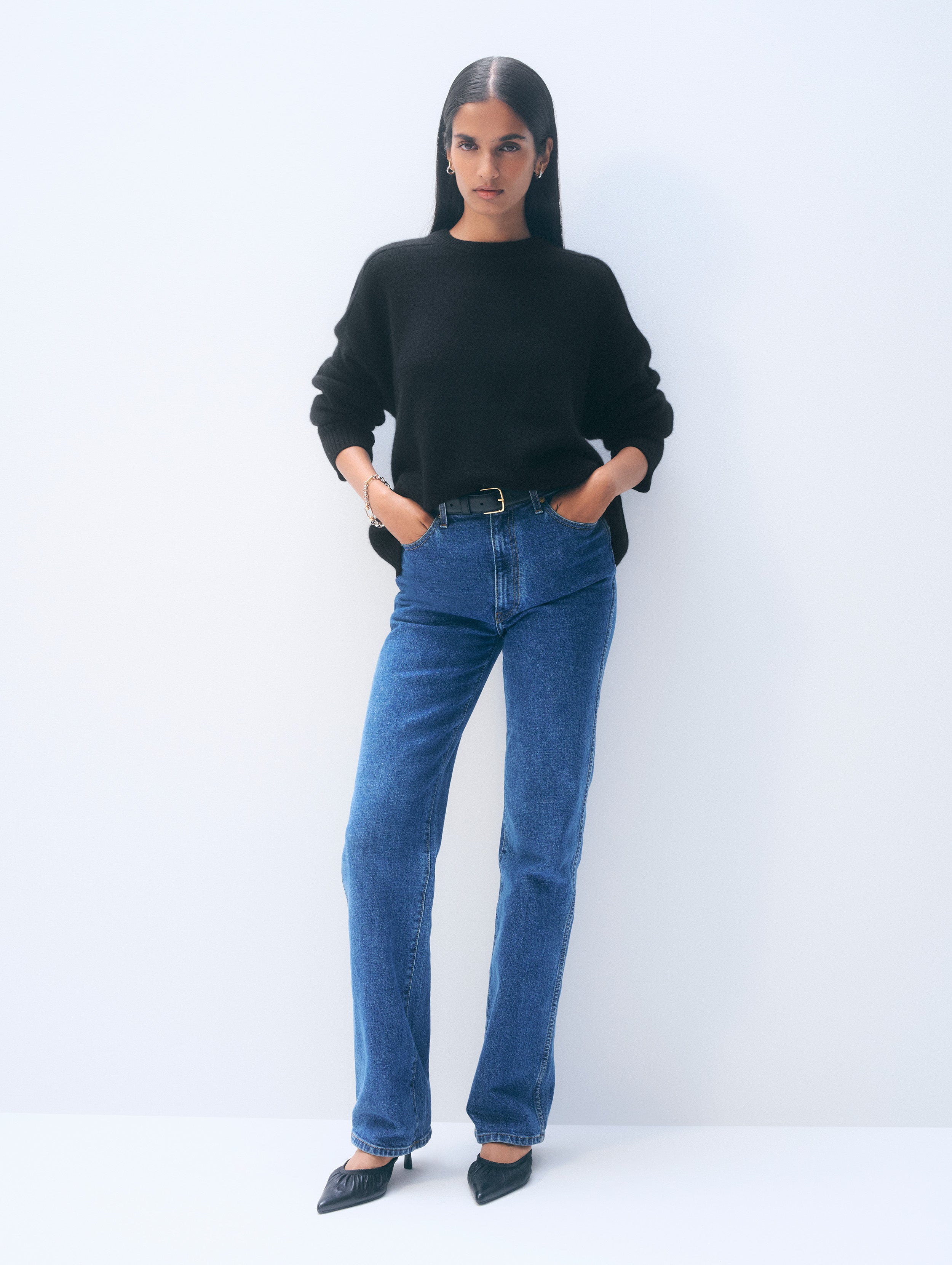 Cashmere Saddle Sleeve Crewneck | Black