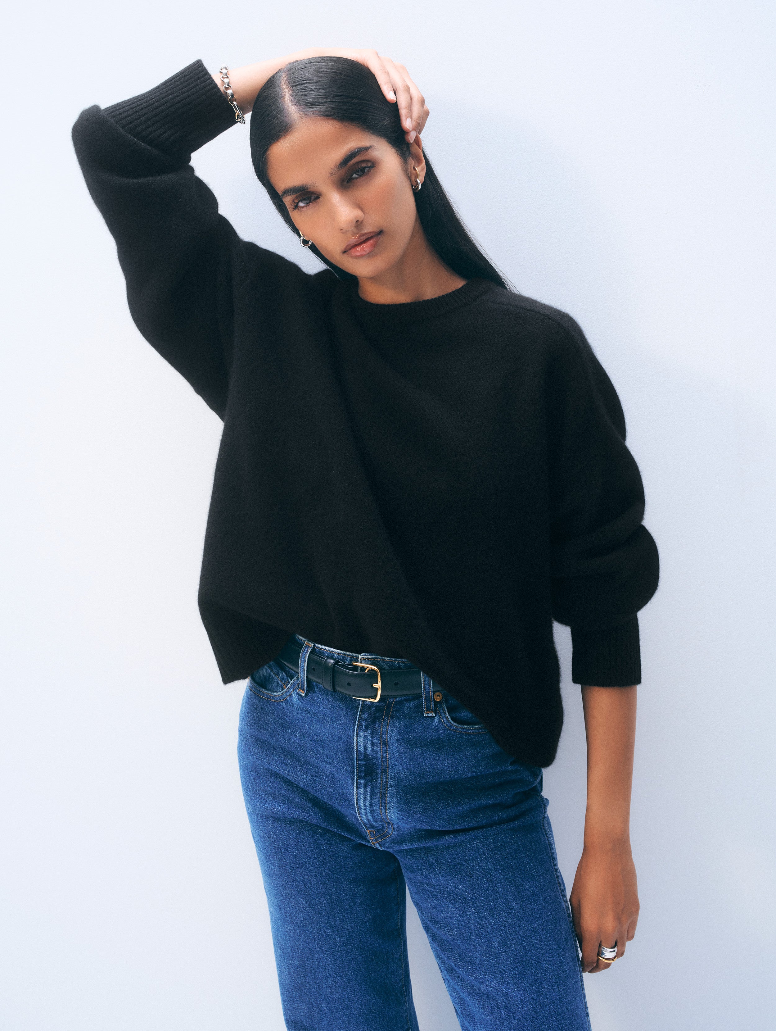 Cashmere Saddle Sleeve Crewneck | Black