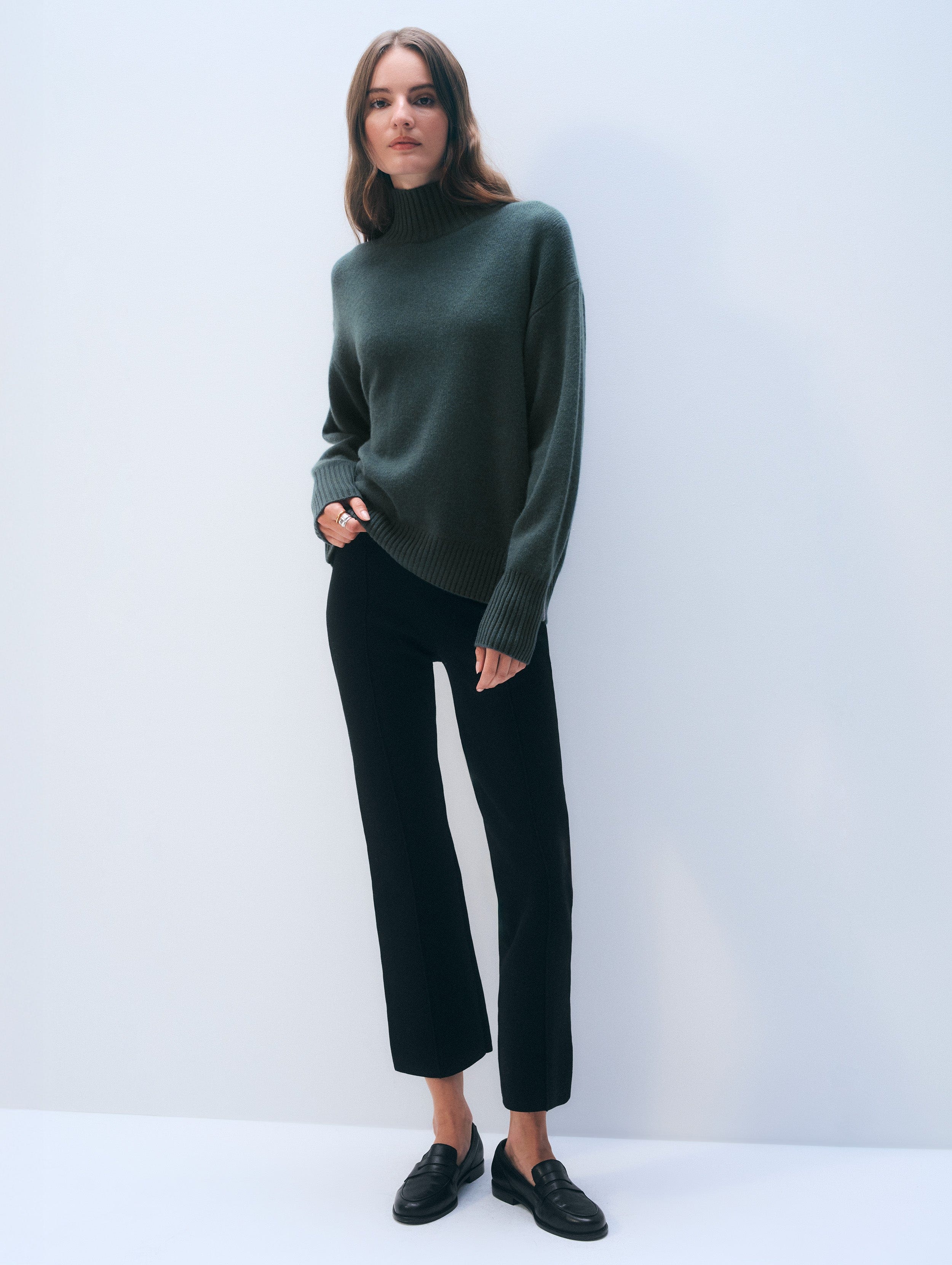 Superfine Organic Cotton Kick Flare Pant | Black