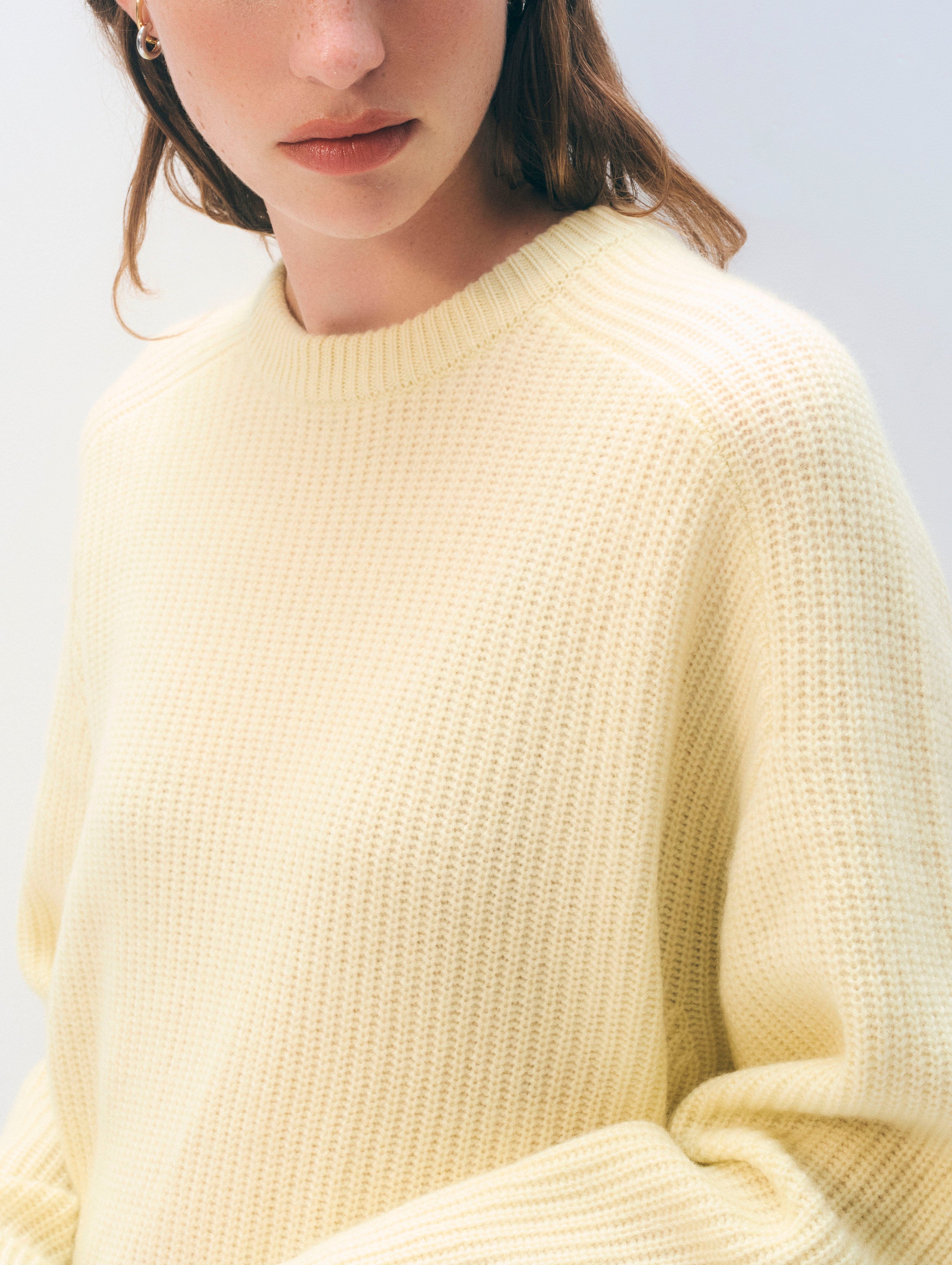 Cashmere Ribbed Saddle Sleeve Crewneck | Chartreuse
