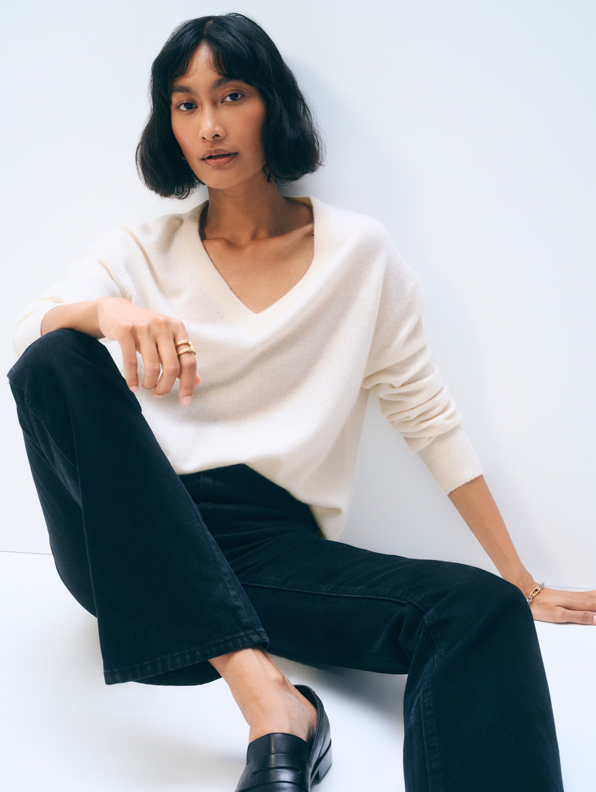 Cashmere V Neck | Soft White