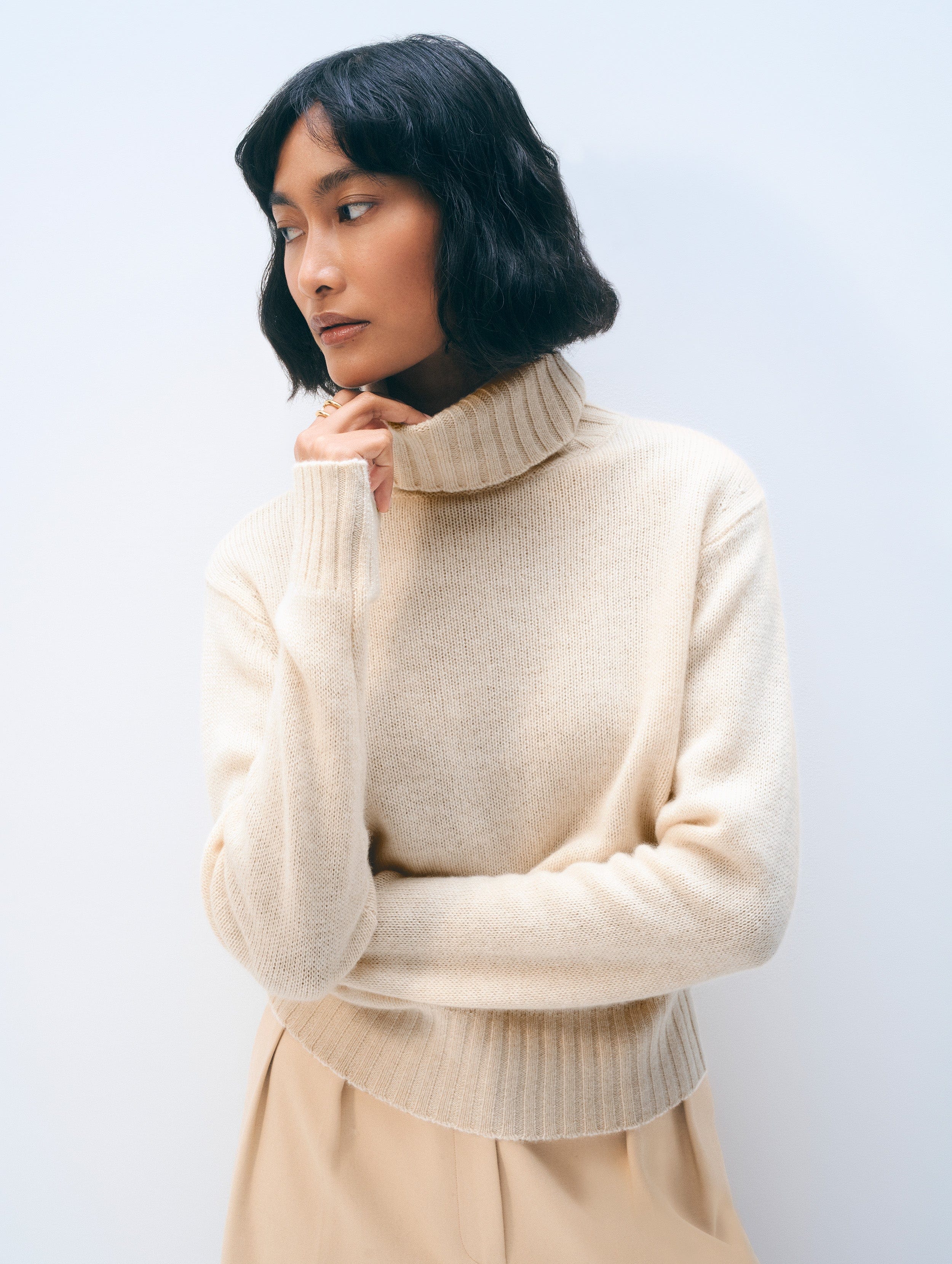 Cashmere Featherweight Turtleneck | Natural Heather