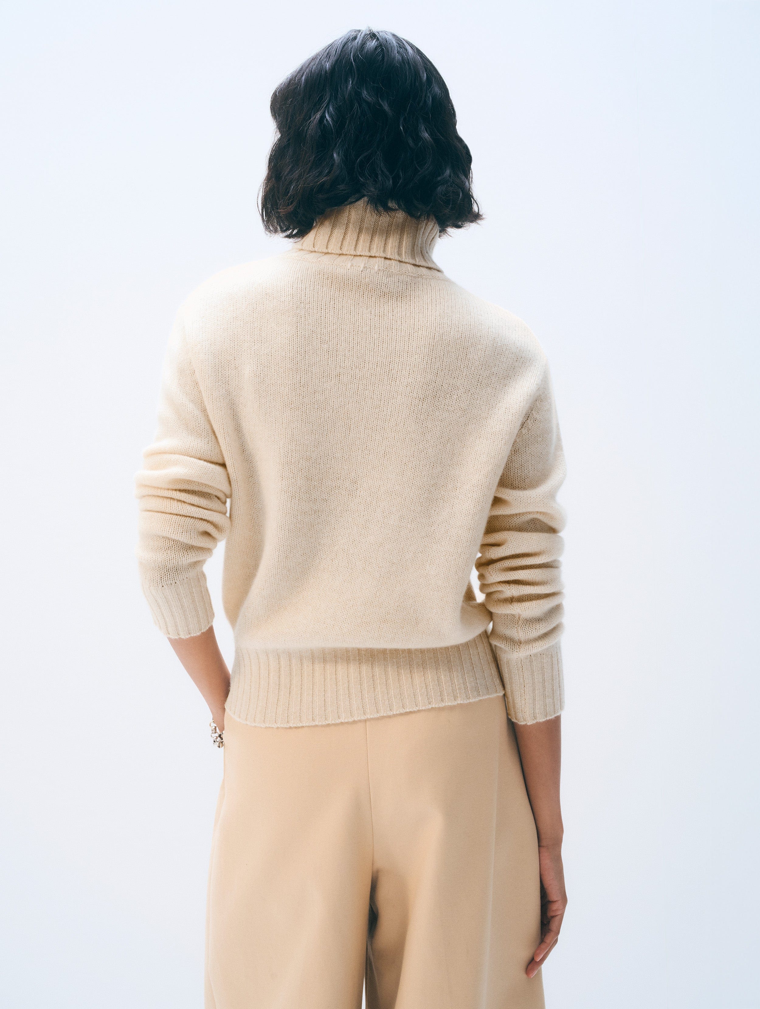 Cashmere Featherweight Turtleneck | Natural Heather