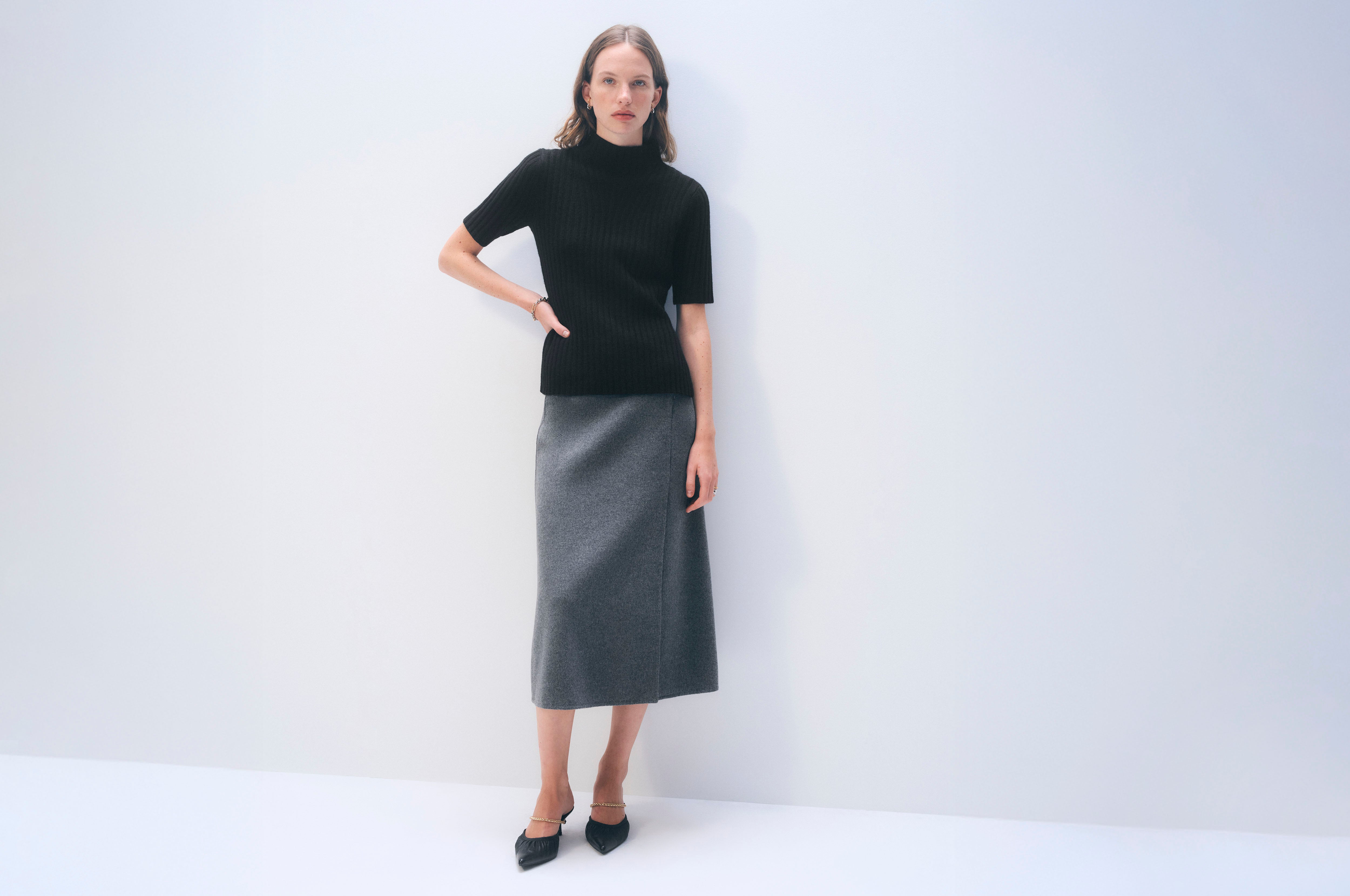 Cashmere Ribbed Mockneck | Black
