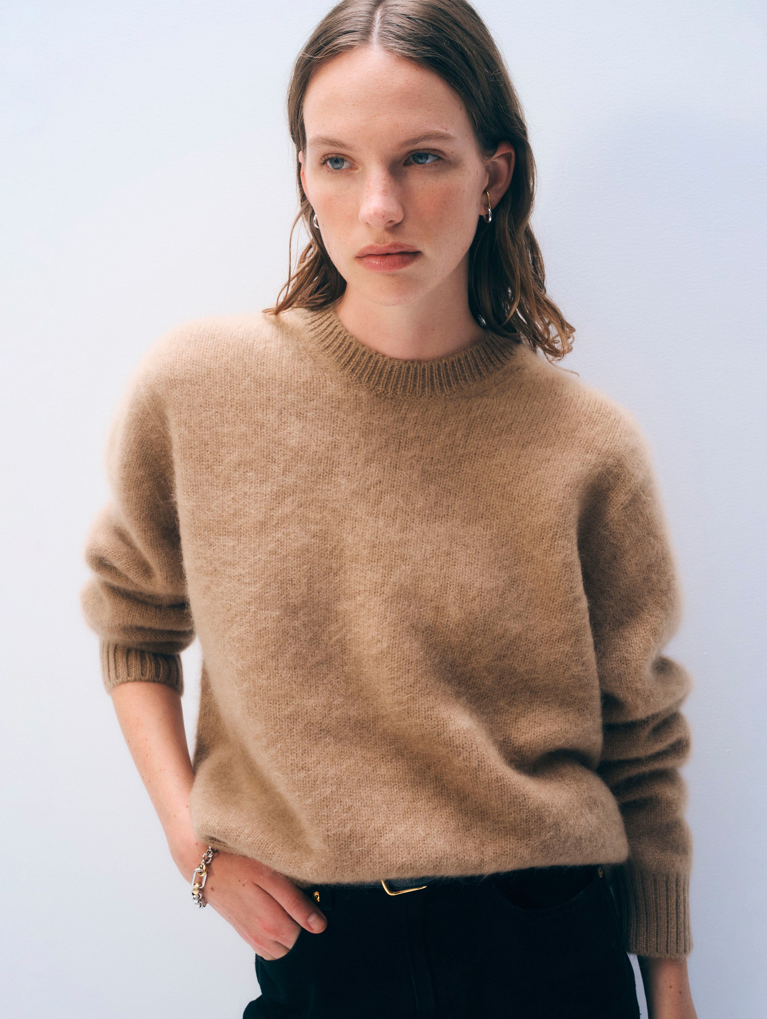 Brushed Cashmere Crewneck | Burnt Caramel