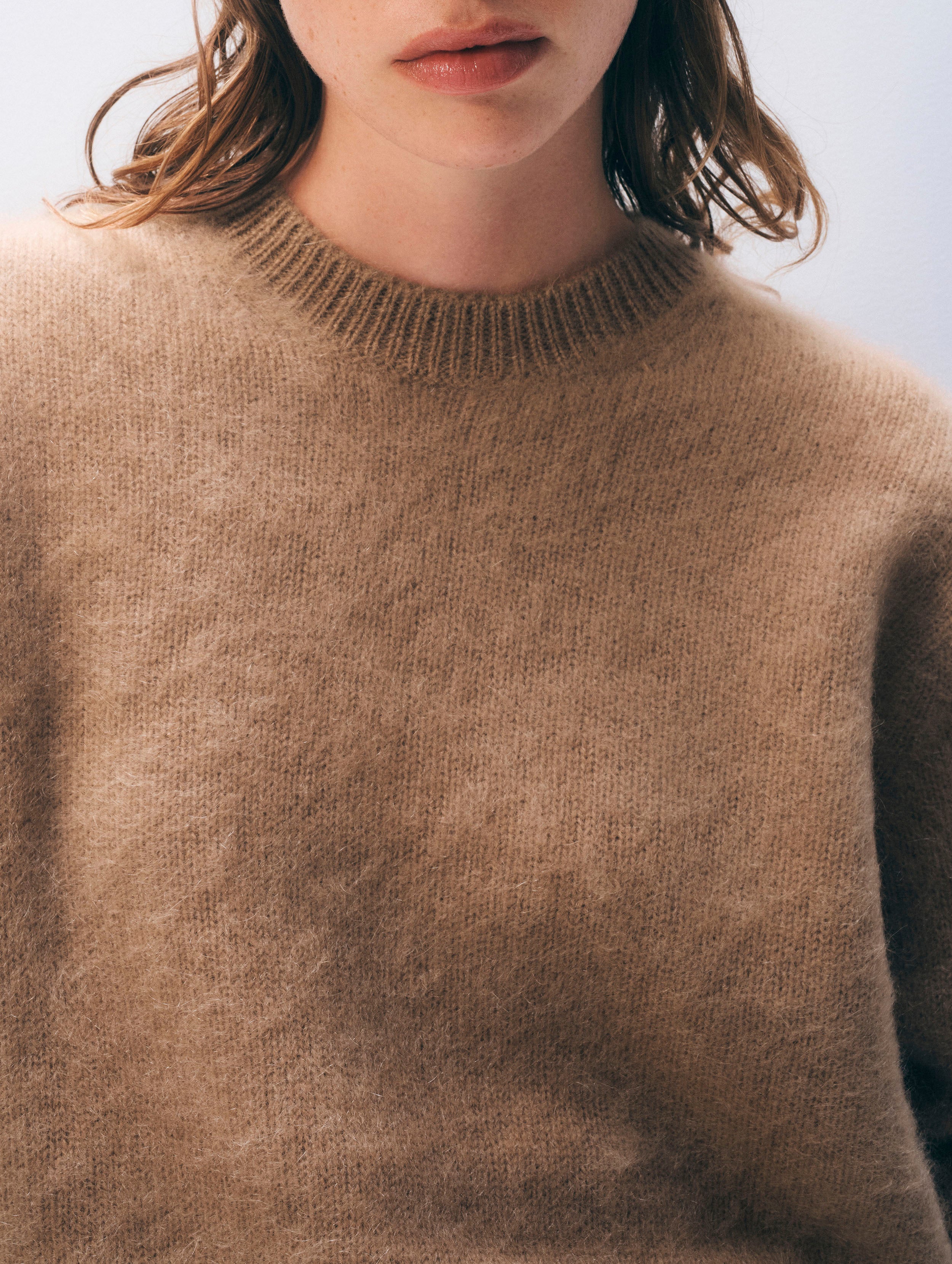 Brushed Cashmere Crewneck | Burnt Caramel