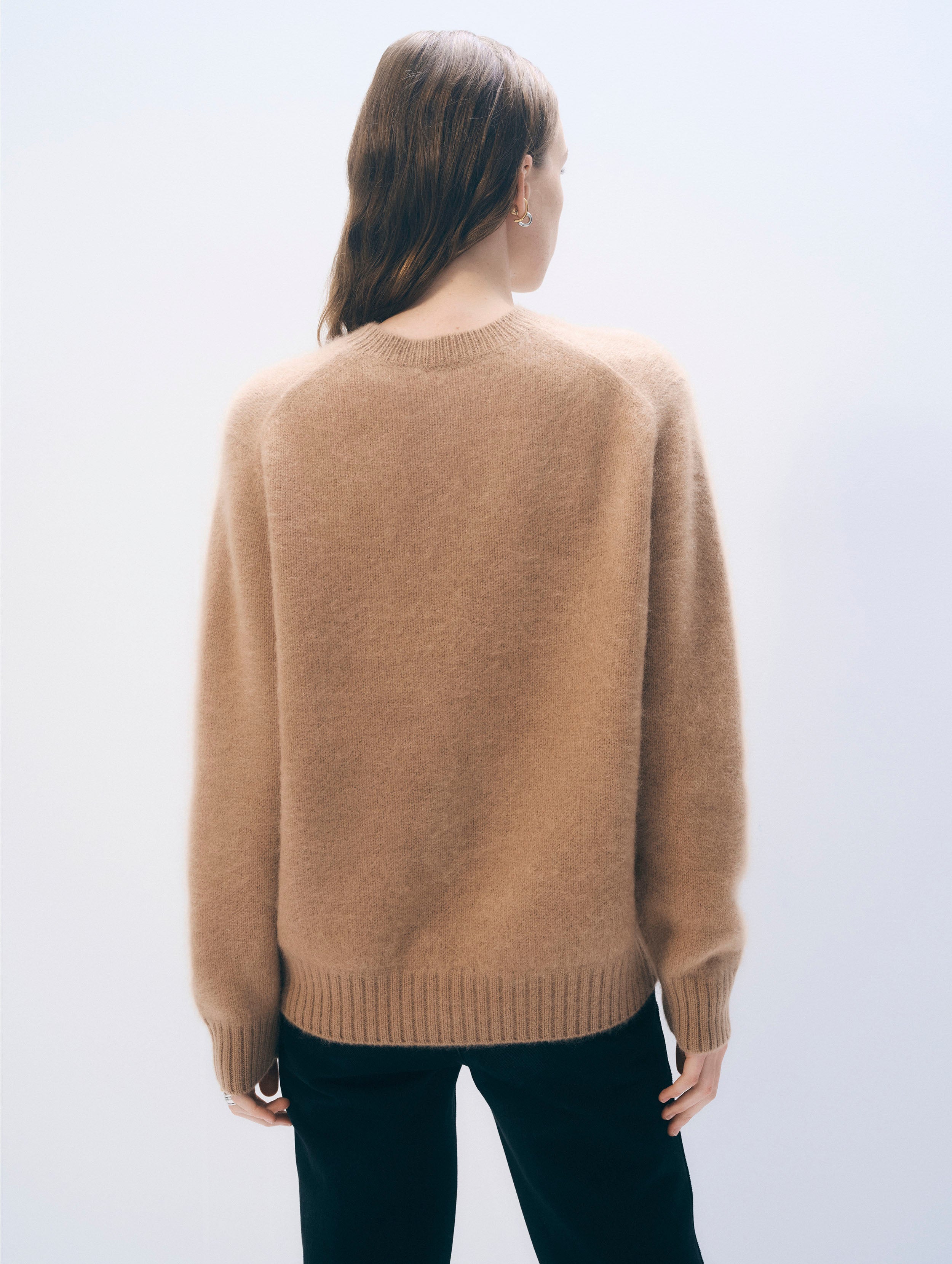 Brushed Cashmere Crewneck | Burnt Caramel