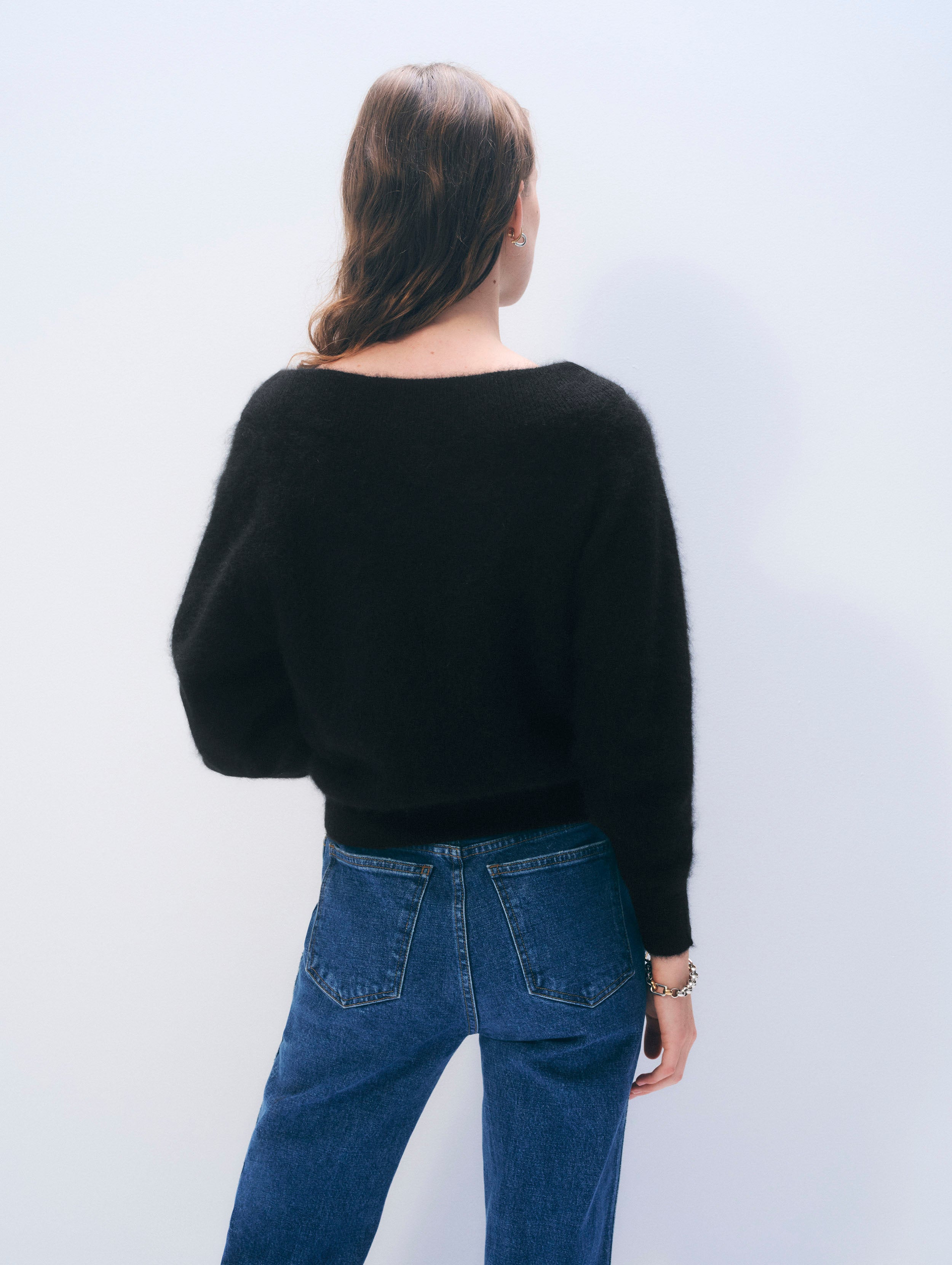 Brushed Cashmere Off Shoulder Crewneck | Black