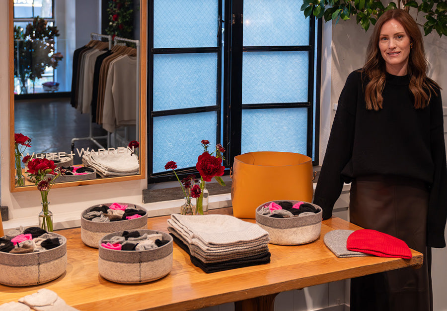 A Holiday Kickoff With Lots Of Cashmere