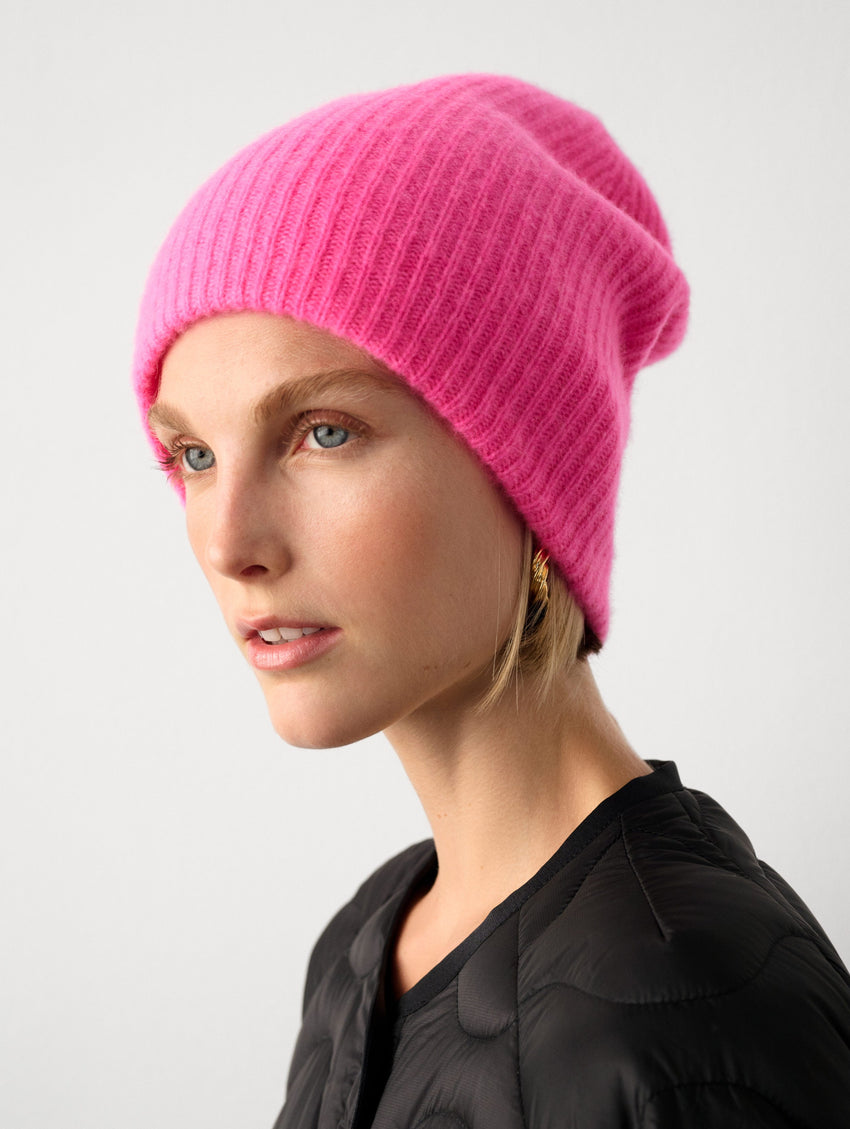 Cashmere Plush Rib Beanie