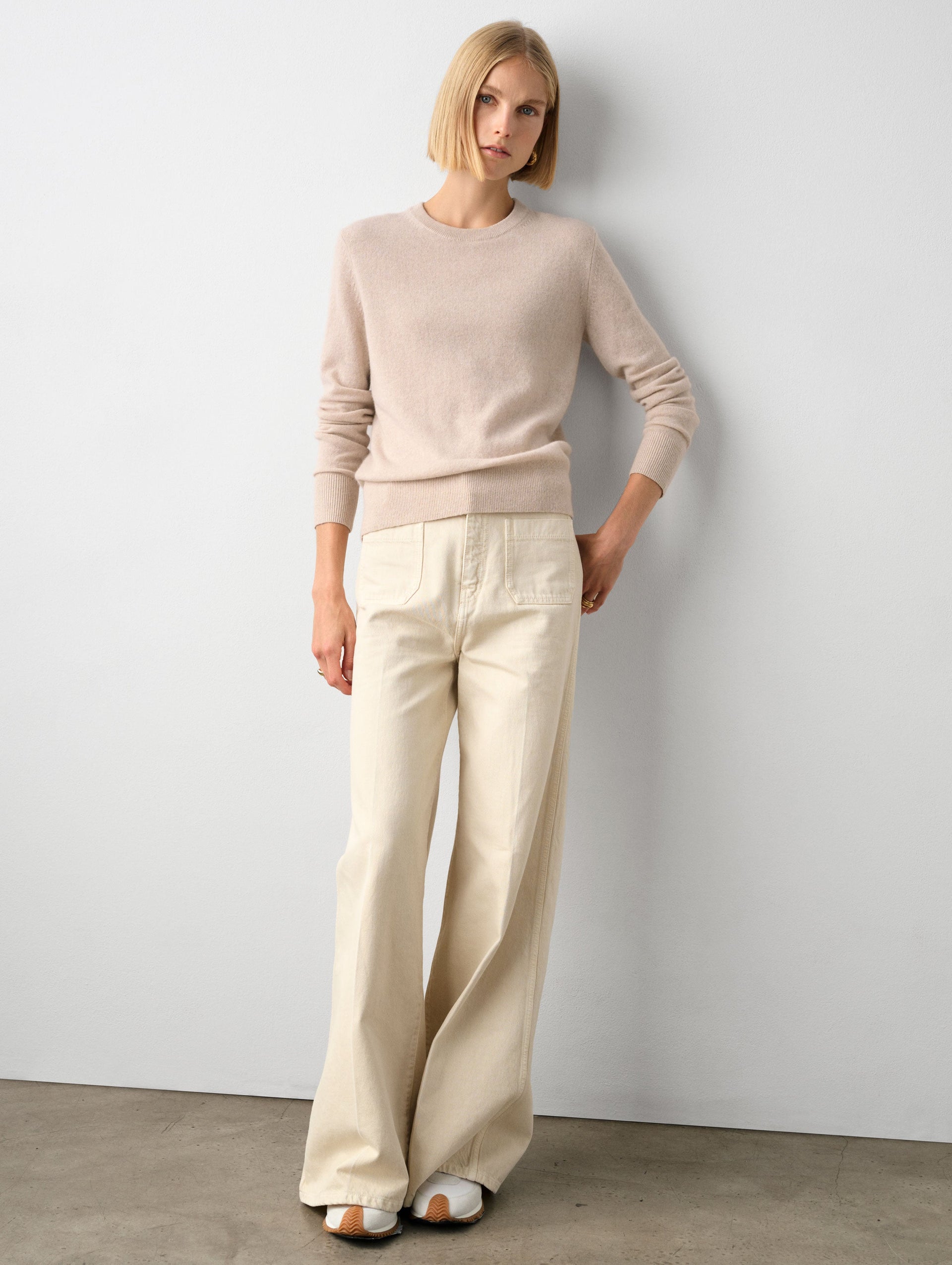 Essential Cashmere Crewneck – White + Warren
