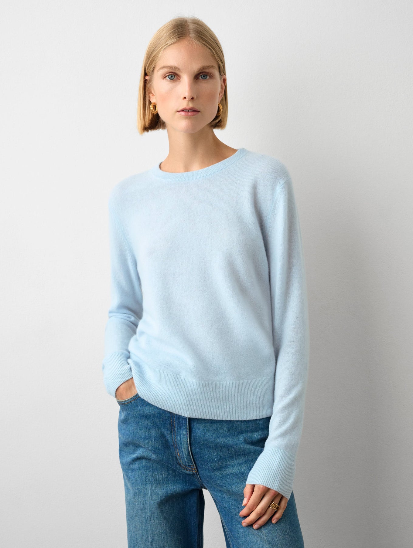 Essential Cashmere Crewneck