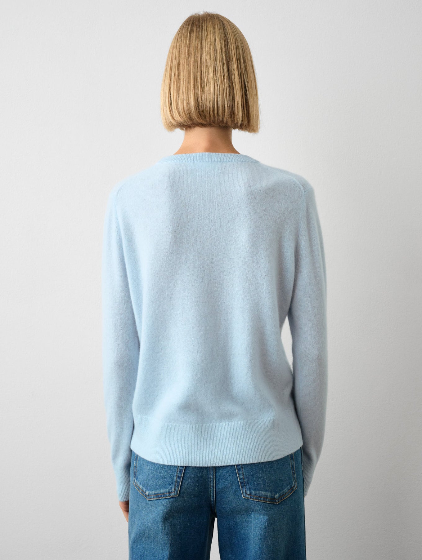 Essential Cashmere Crewneck