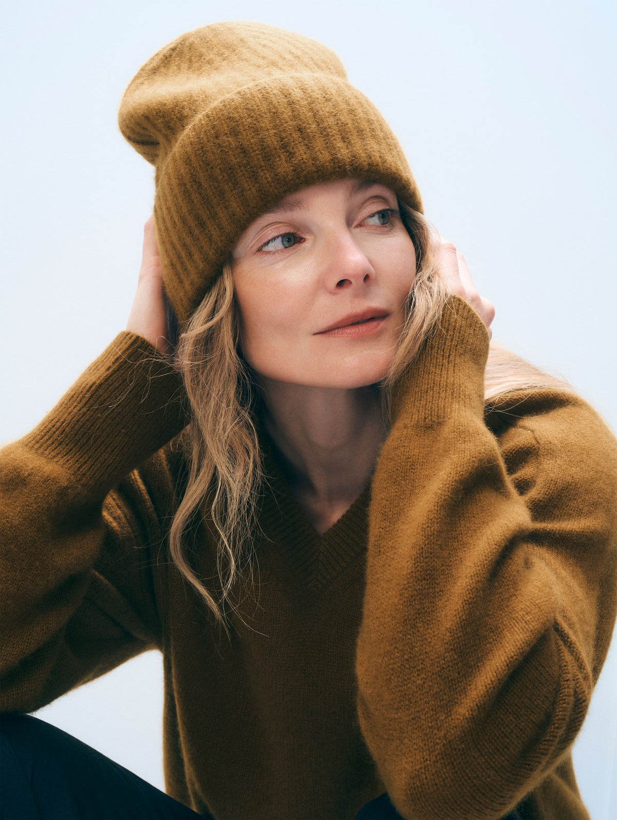 Cashmere Luxe Ribbed Beanie | Antique Gold