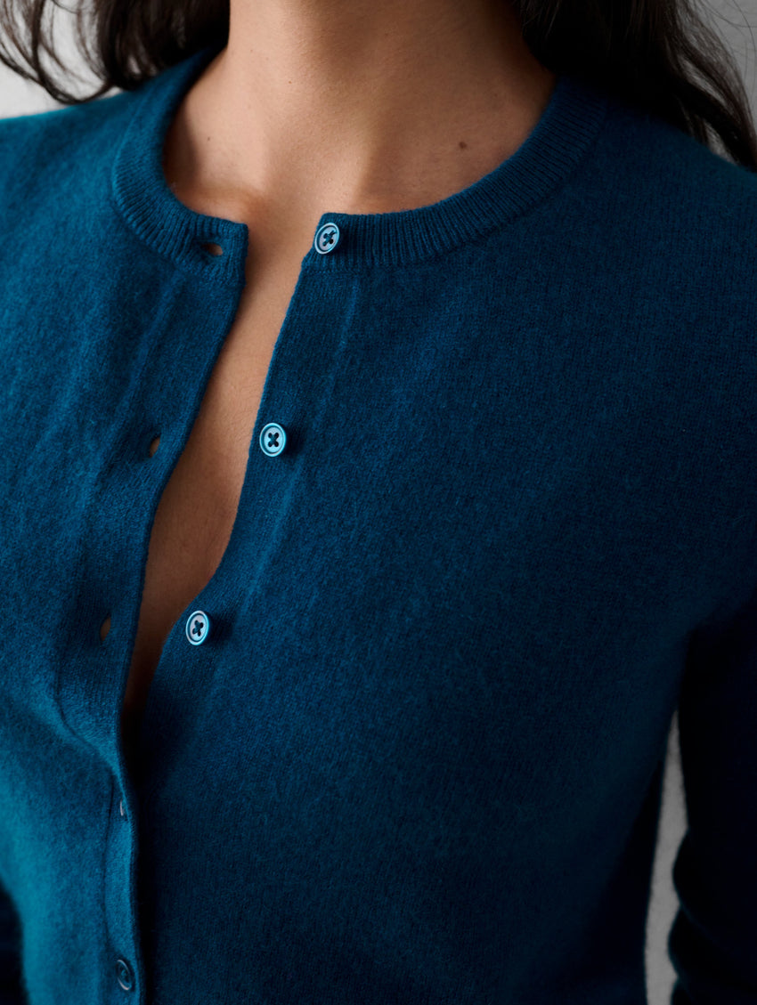 Essential Cashmere Crewneck Cardigan