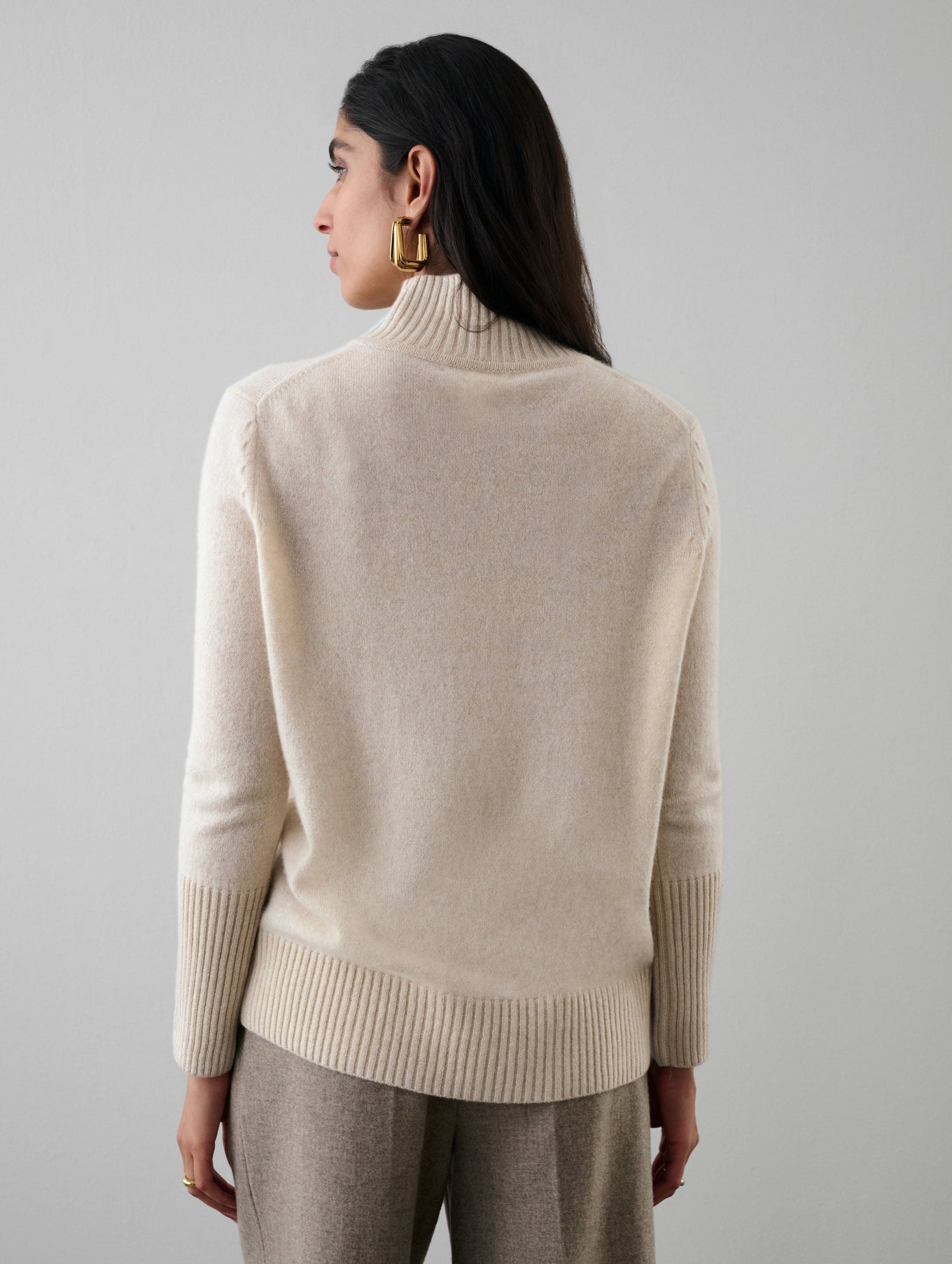 Cashmere Easy Standneck