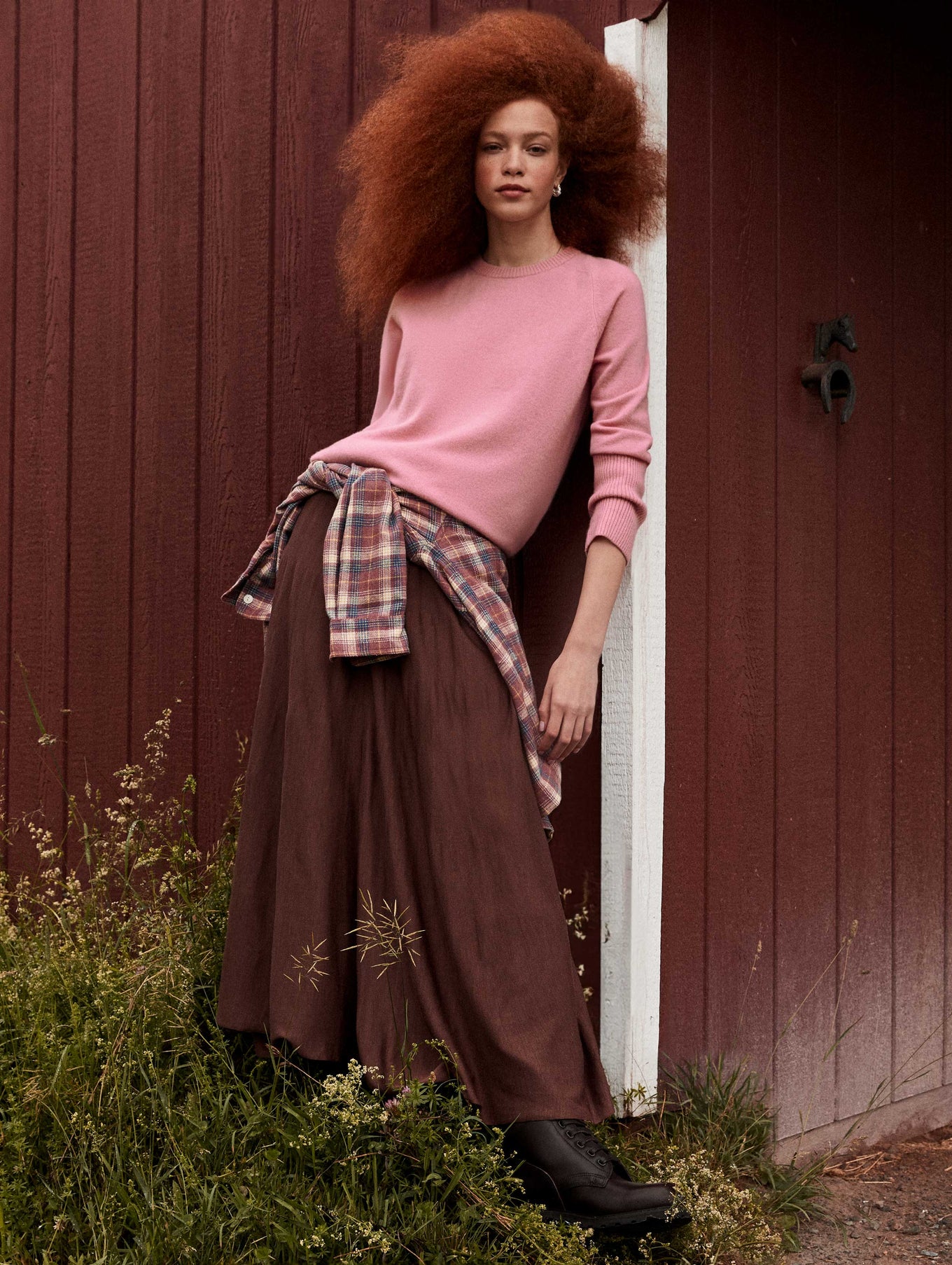 Cashmere Ribbed Trim Crewneck