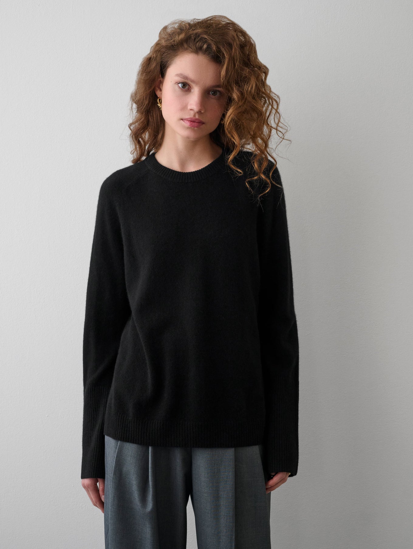 Cashmere Ribbed Trim Crewneck