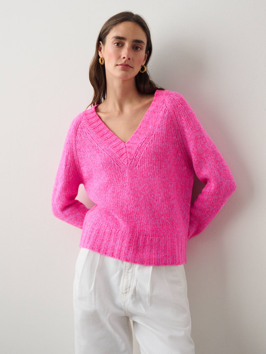 Cashmere Air Spun V Neck