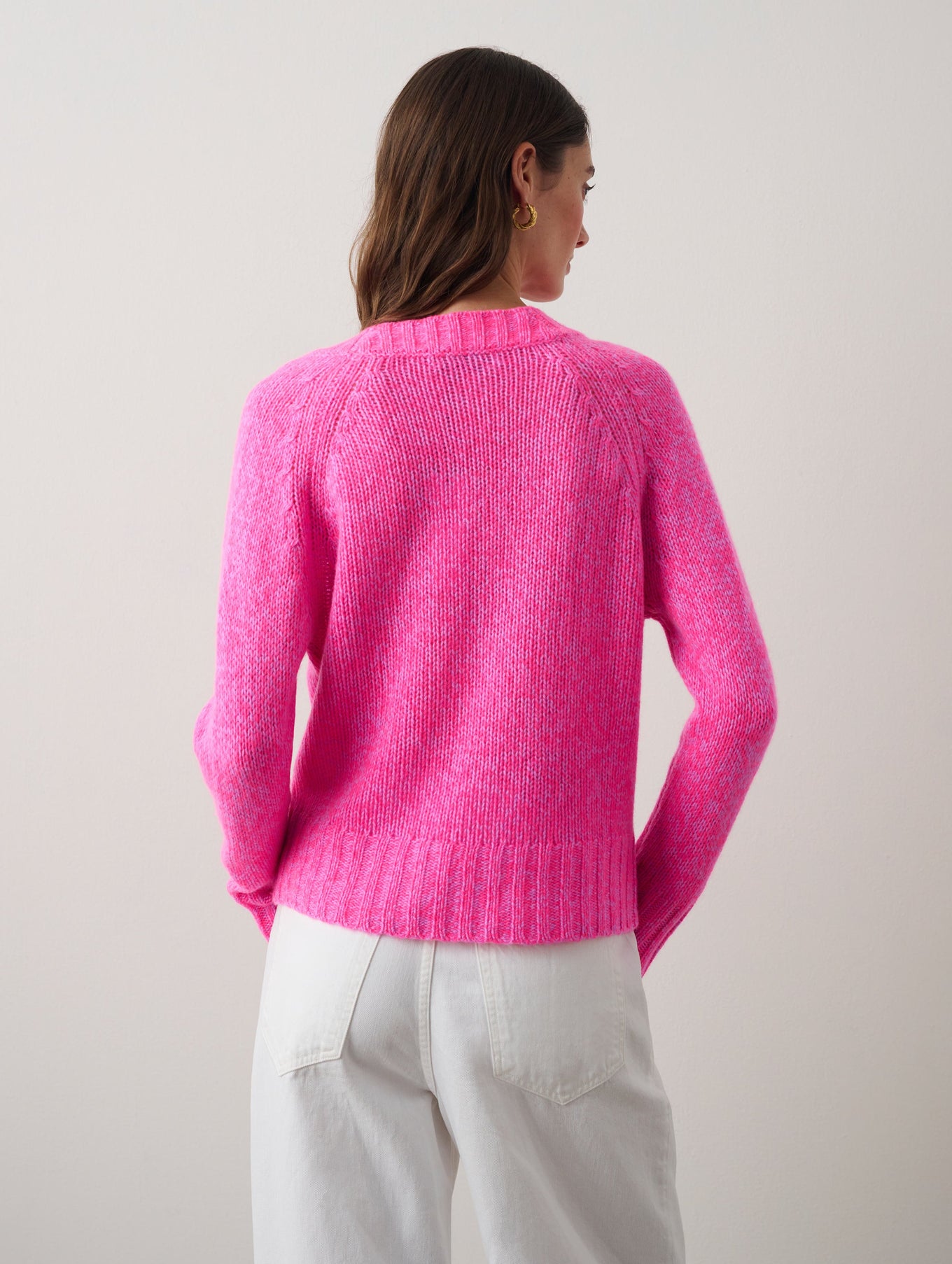 Cashmere Air Spun V Neck