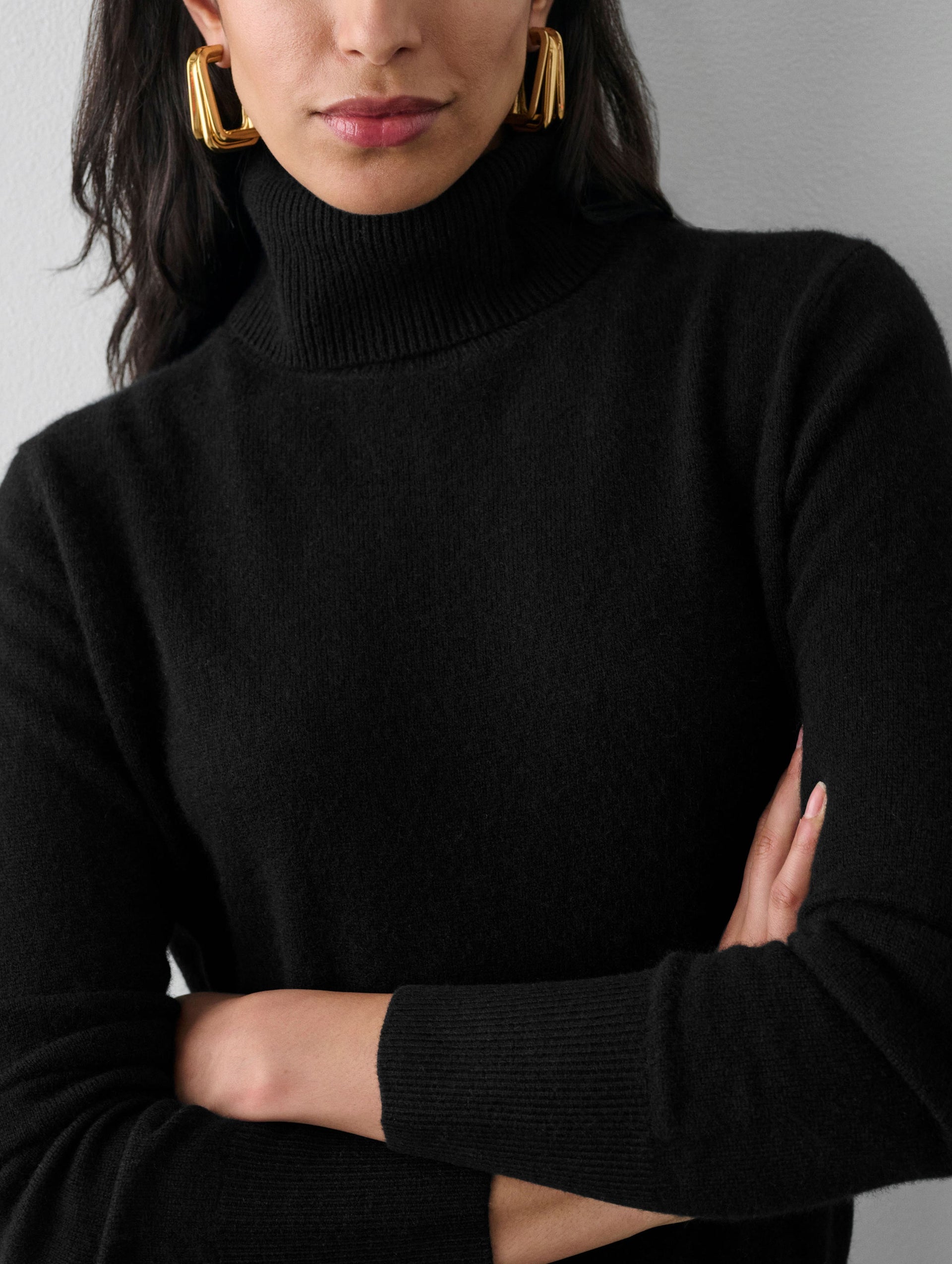 Essential Cashmere Turtleneck – White + Warren