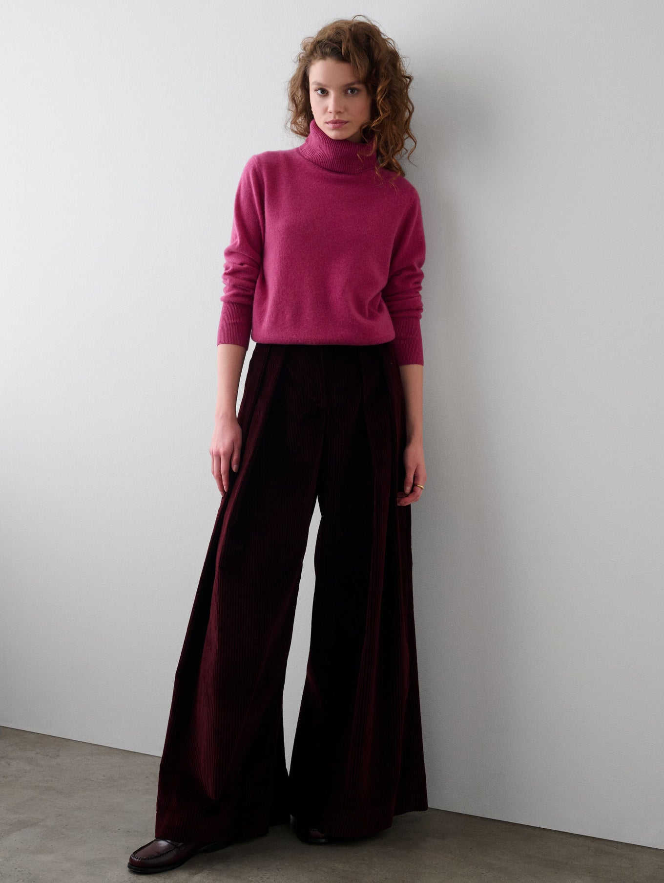 Essential Cashmere Turtleneck