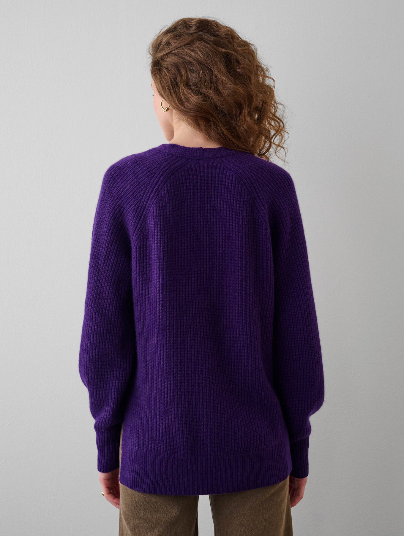 Cashmere Ribbed Blouson Sleeve V Neck