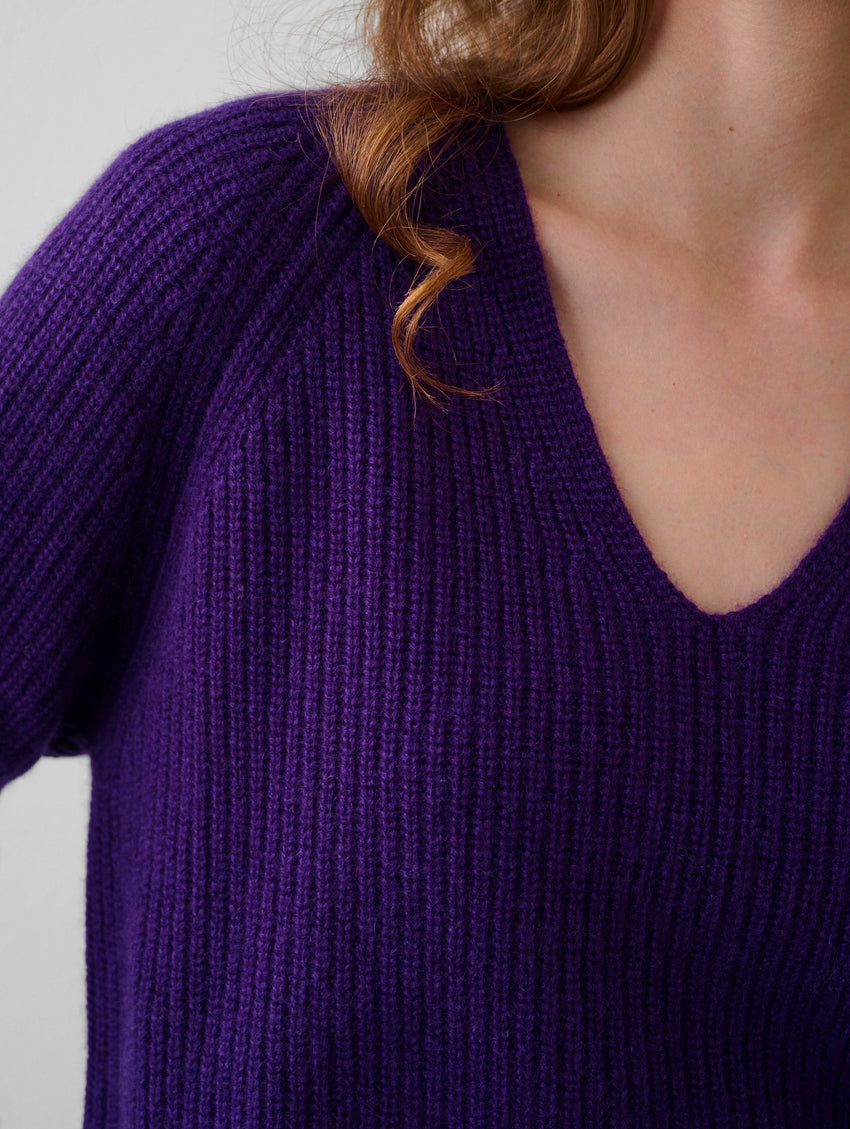 Cashmere Ribbed Blouson Sleeve V Neck