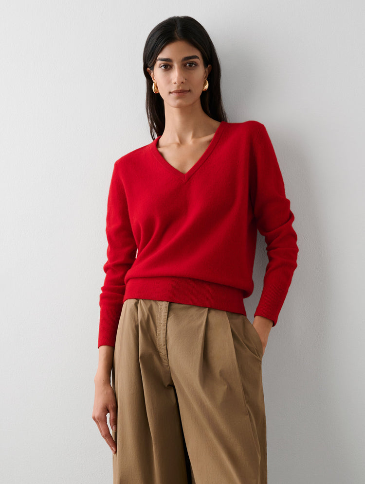 Essential Cashmere V Neck