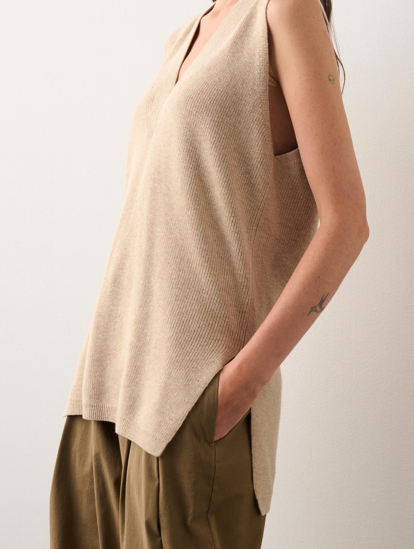 Cotton Silk Sleevelss V Neck Tunic