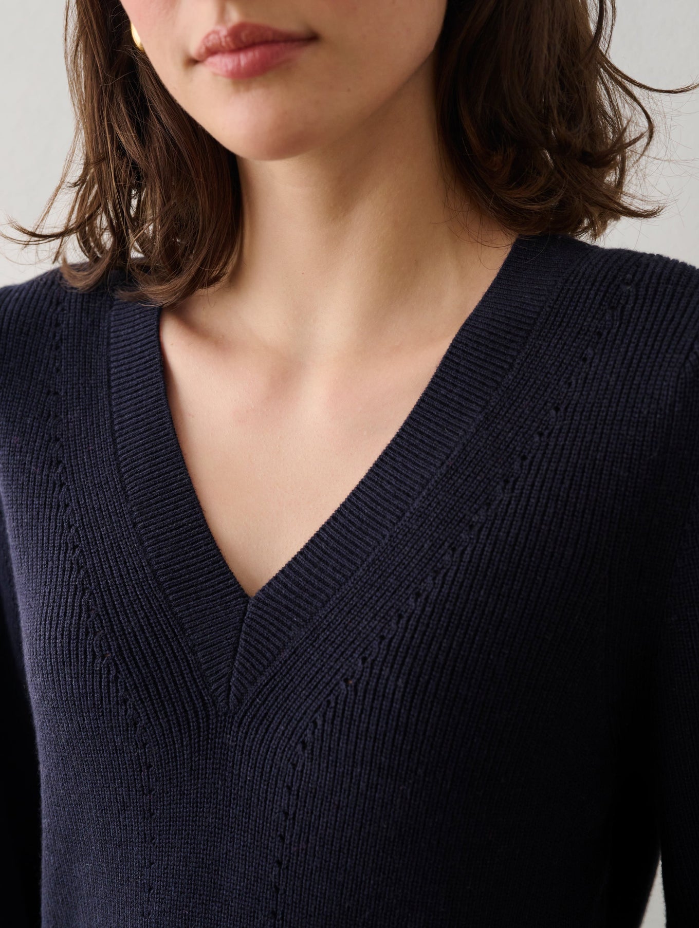 Cotton Silk Blouson Sleeve V Neck