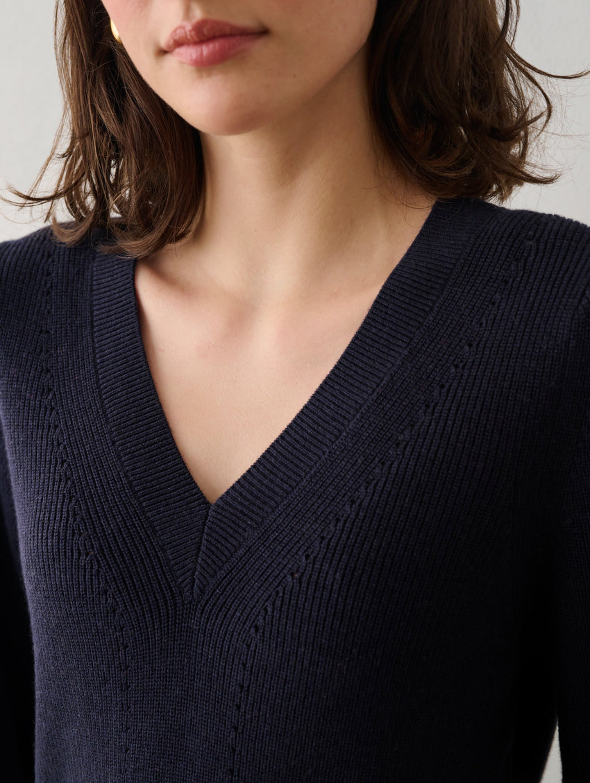 Cotton Silk Blouson Sleeve V Neck