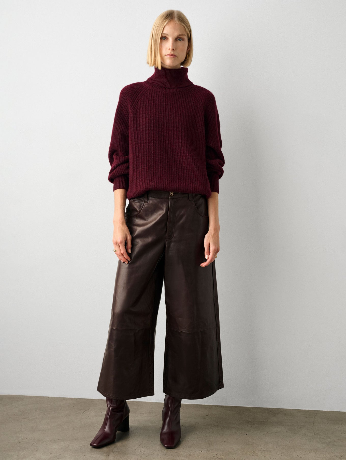 Cashmere Luxe Ribbed Turtleneck