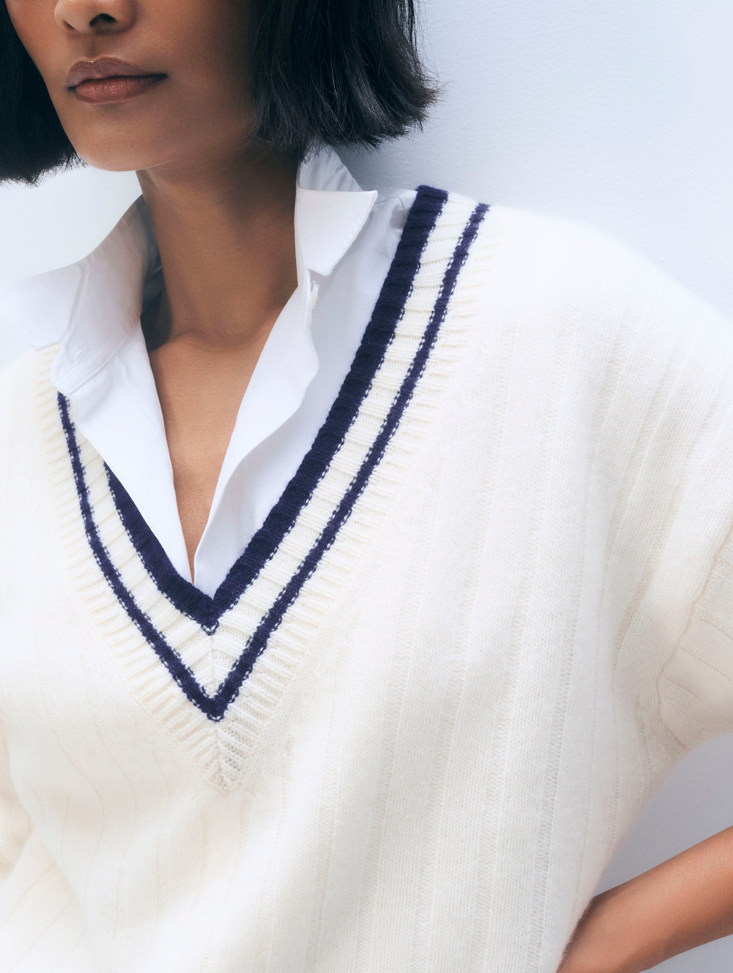 Cashmere Varsity V Neck | Soft White & Deep Navy