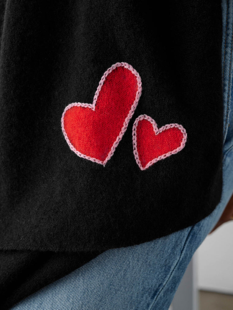 files/20803_Cashmere-Embroidered-Heart-Travel-Wrap_Black-Red_LM_03.jpg