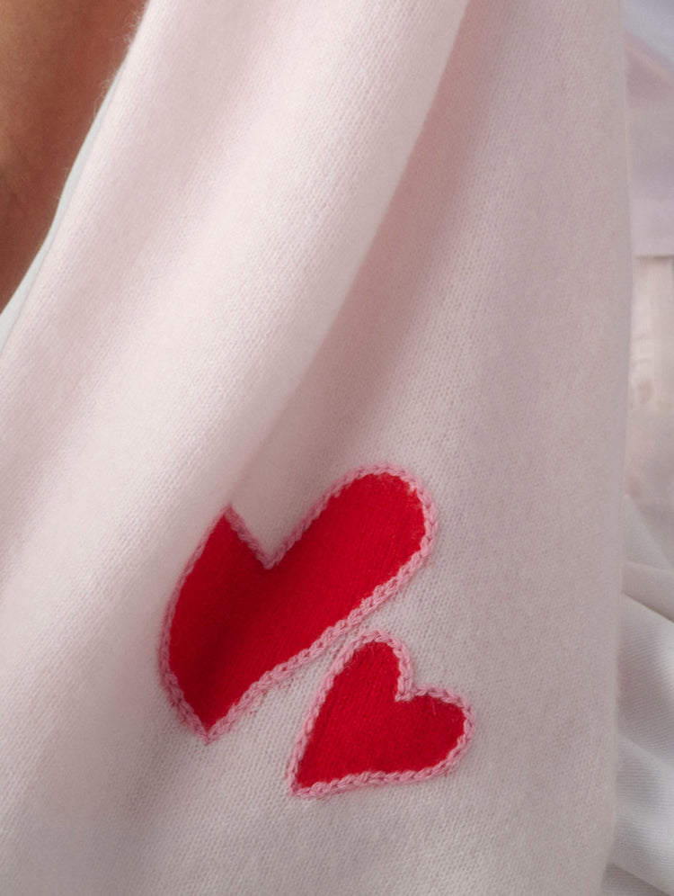 files/20803_Cashmere-Embroidered-Heart-Travel-Wrap_Pink_Red_B_04.jpg