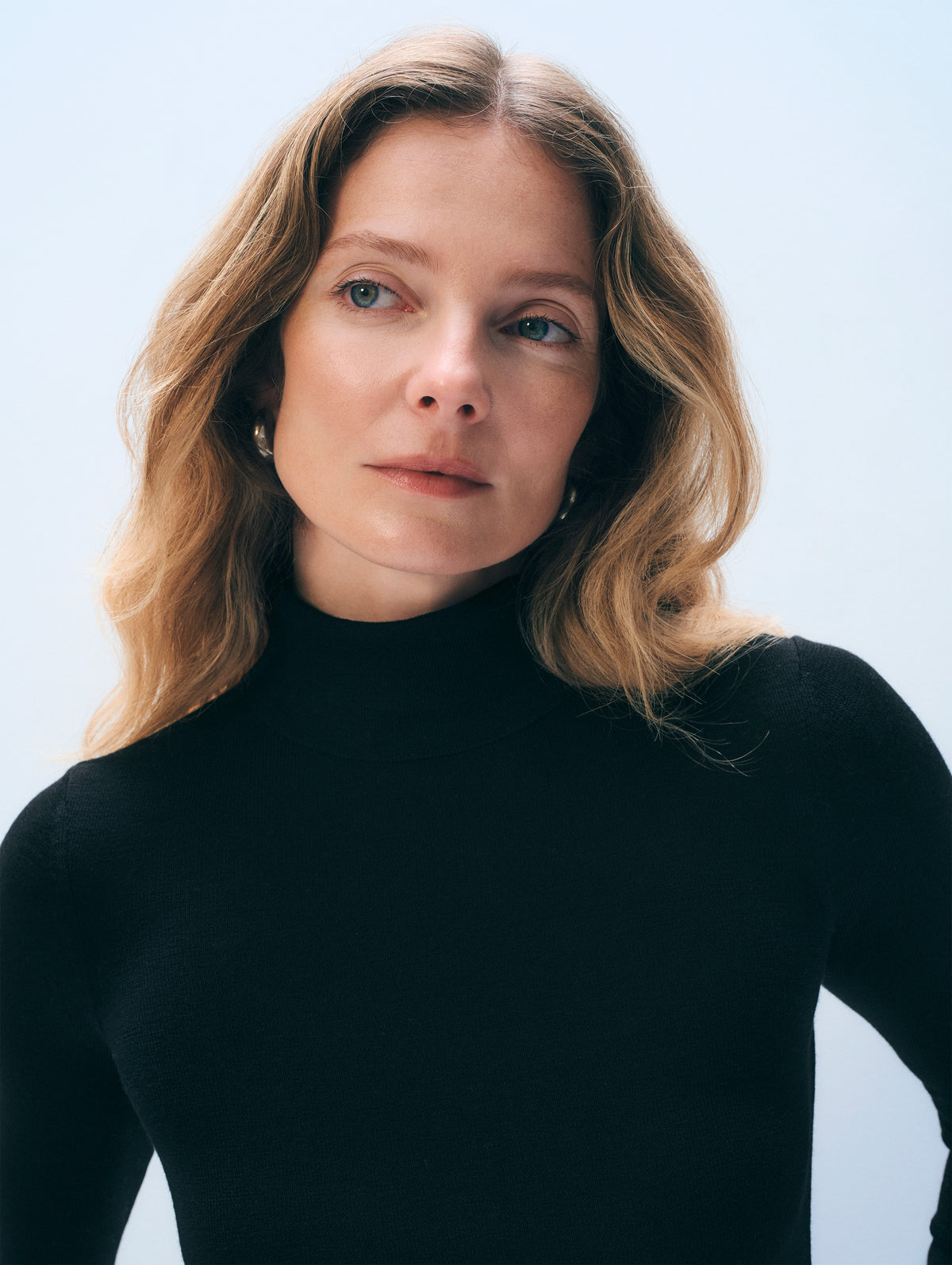 Superfine Merino Turtleneck | Black