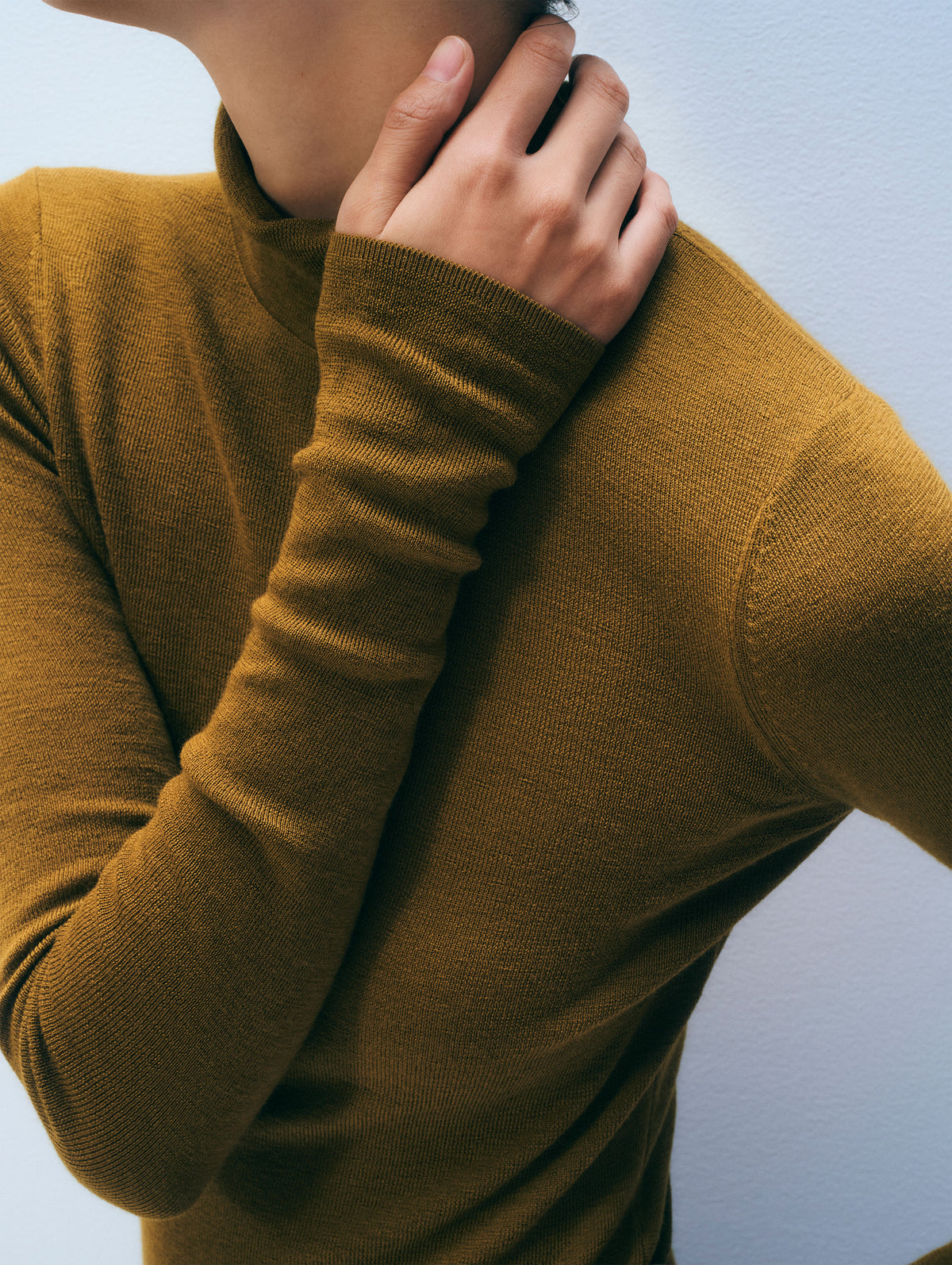 Superfine Merino Turtleneck | Golden Amber