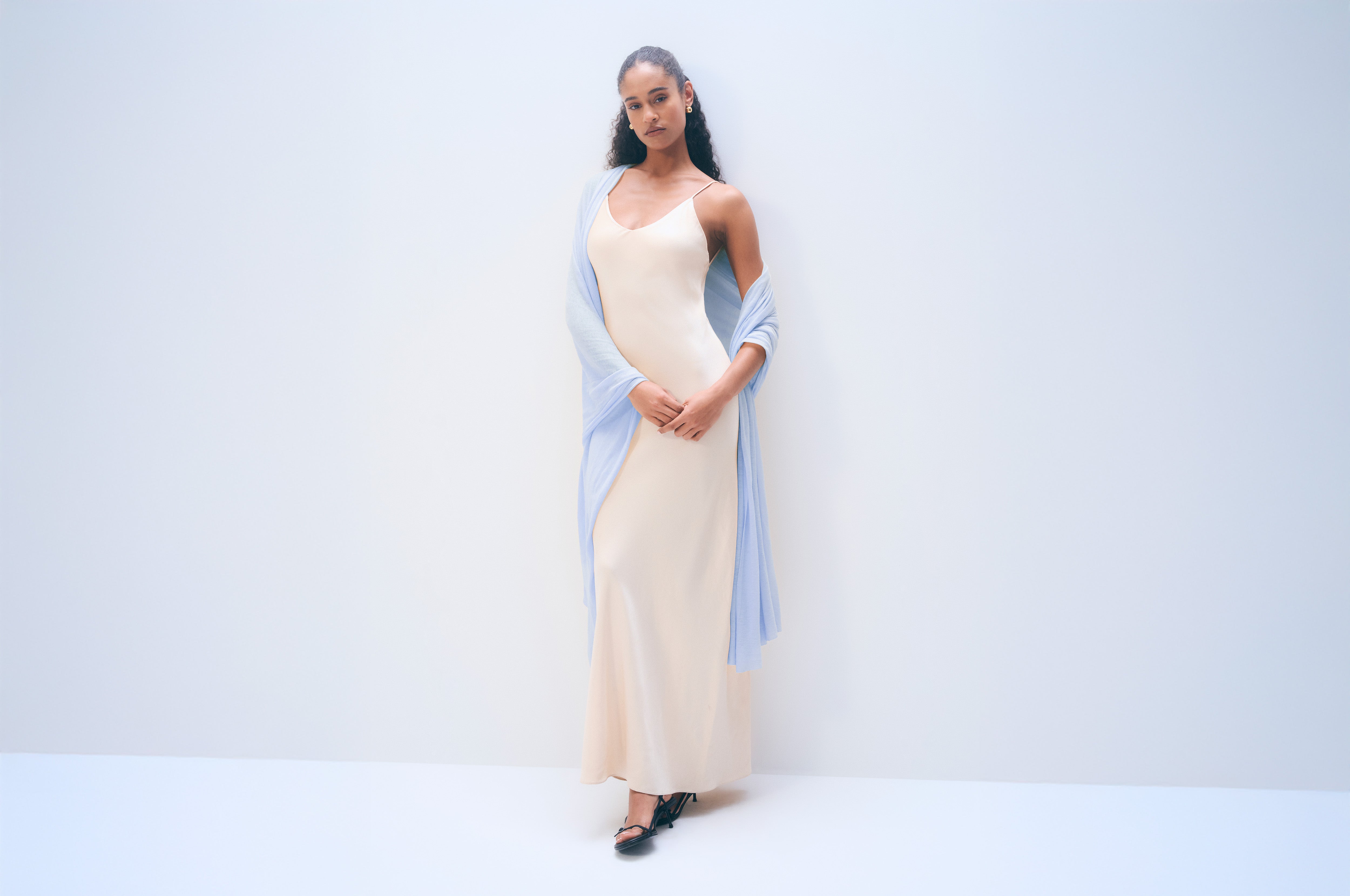 Superfine Cashmere Travel Wrap | Horizon Blue