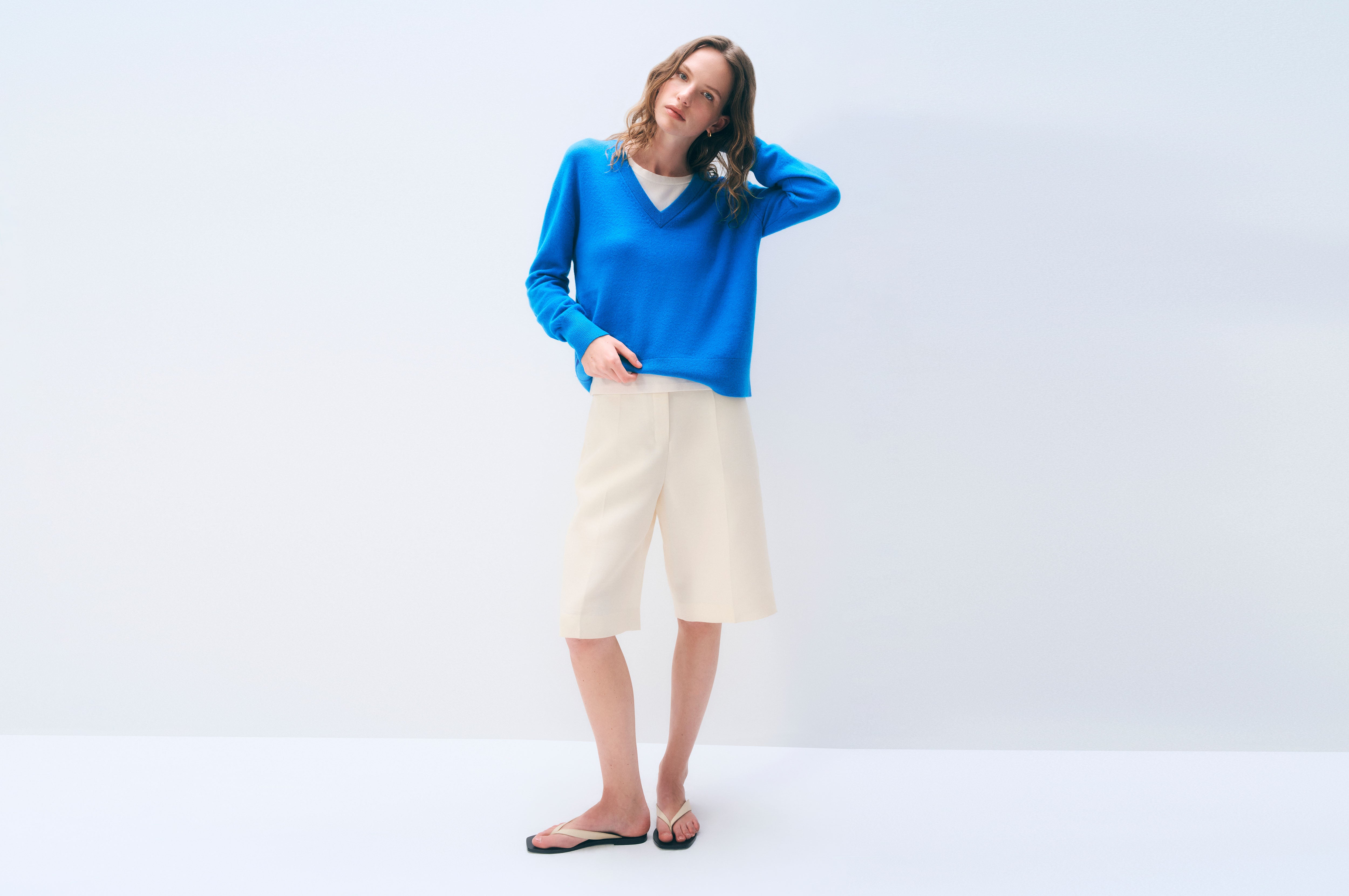 Cashmere V Neck | Bright Azure