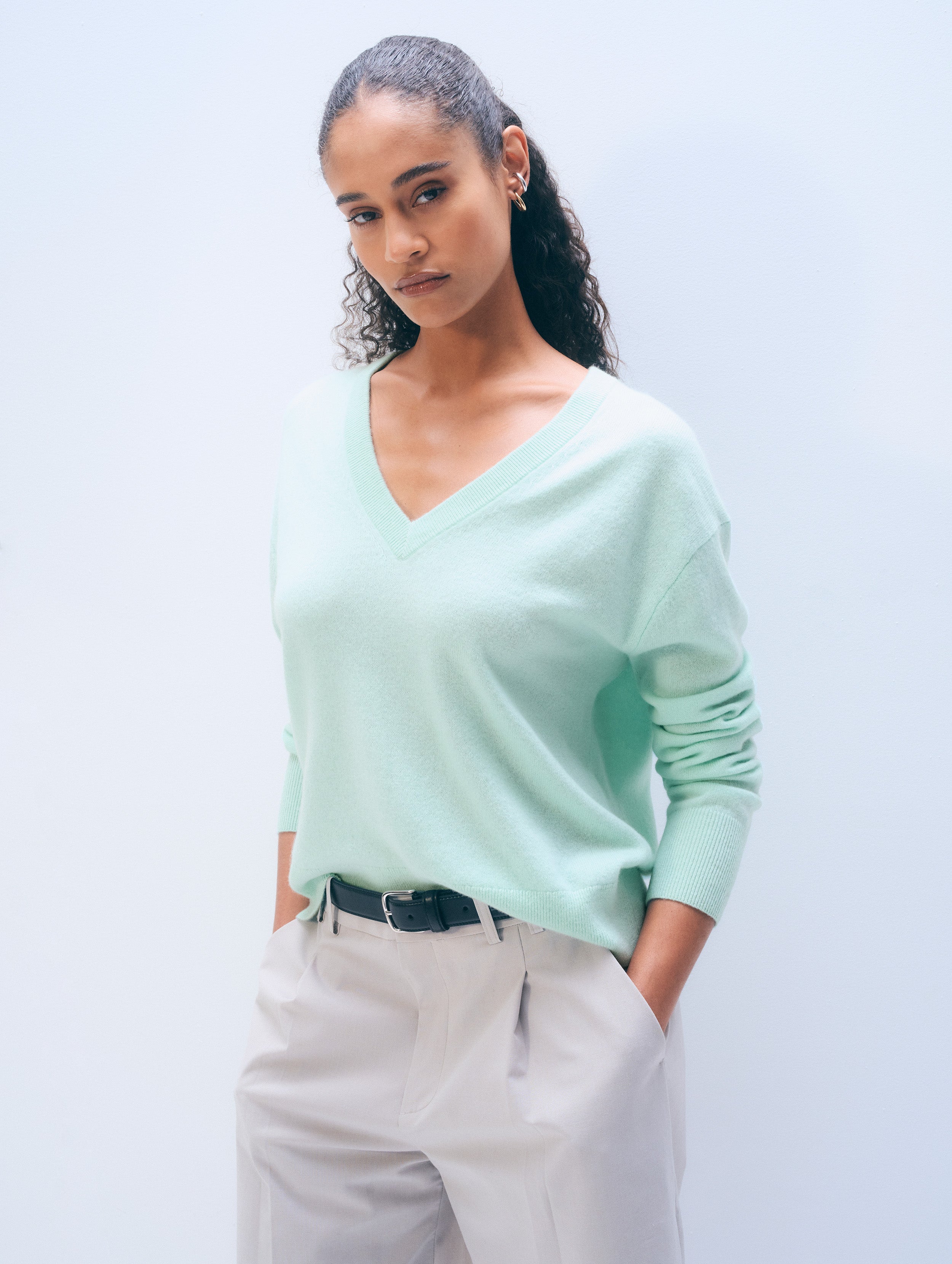 Cashmere V Neck | Light Aqua