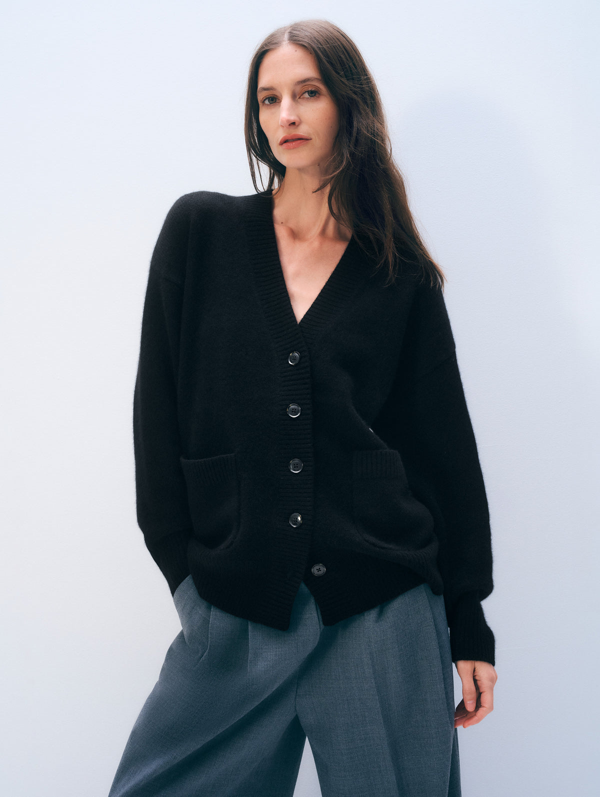 Cashmere Luxe Pocket Cardigan | Black