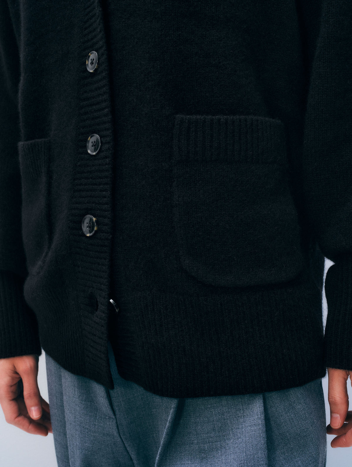 Cashmere Luxe Pocket Cardigan | Black