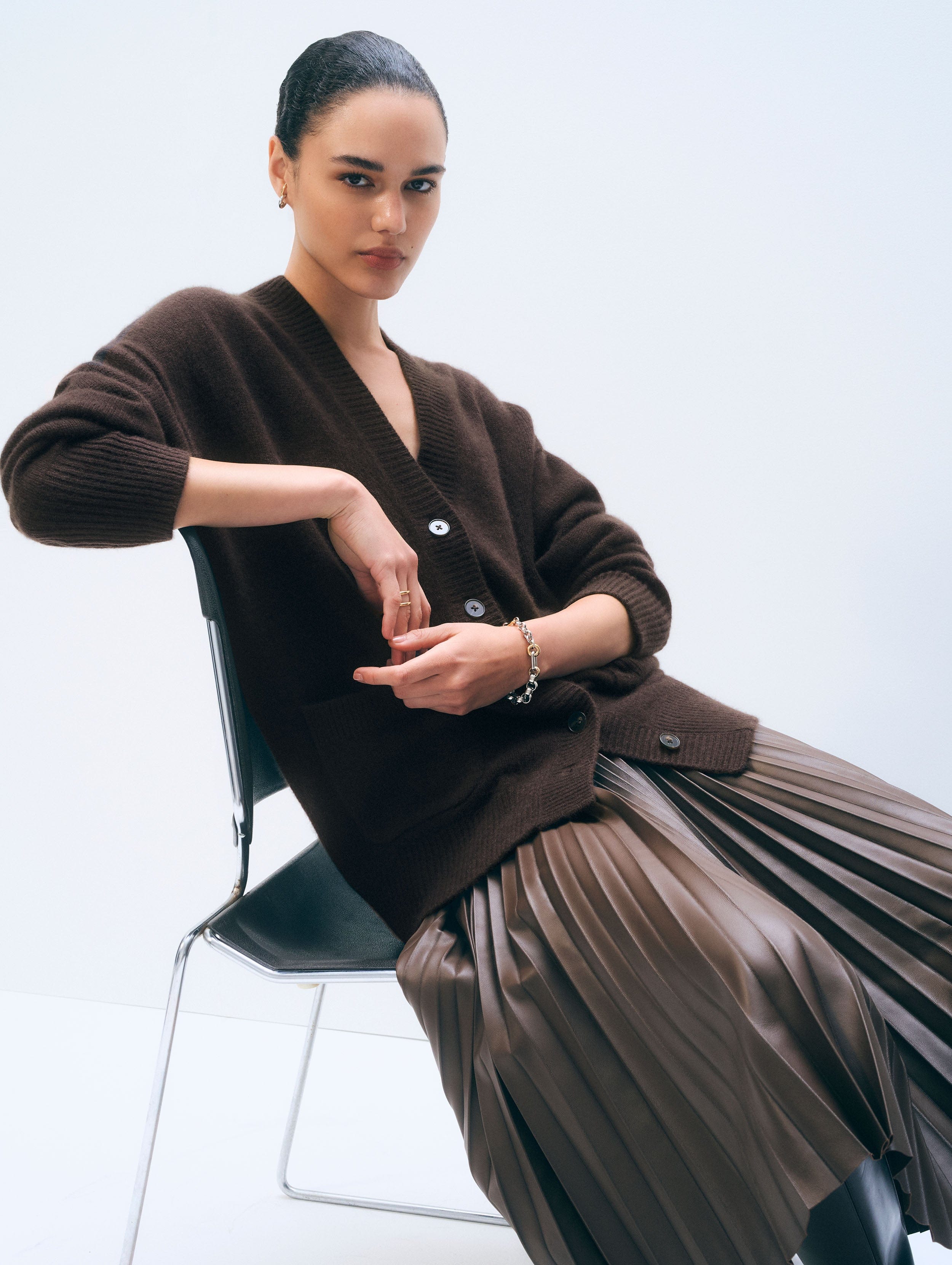 UNCLE’S CARDIGAN/Malachite Cashmere Luxe Pocket Cardigan | Dark Umber