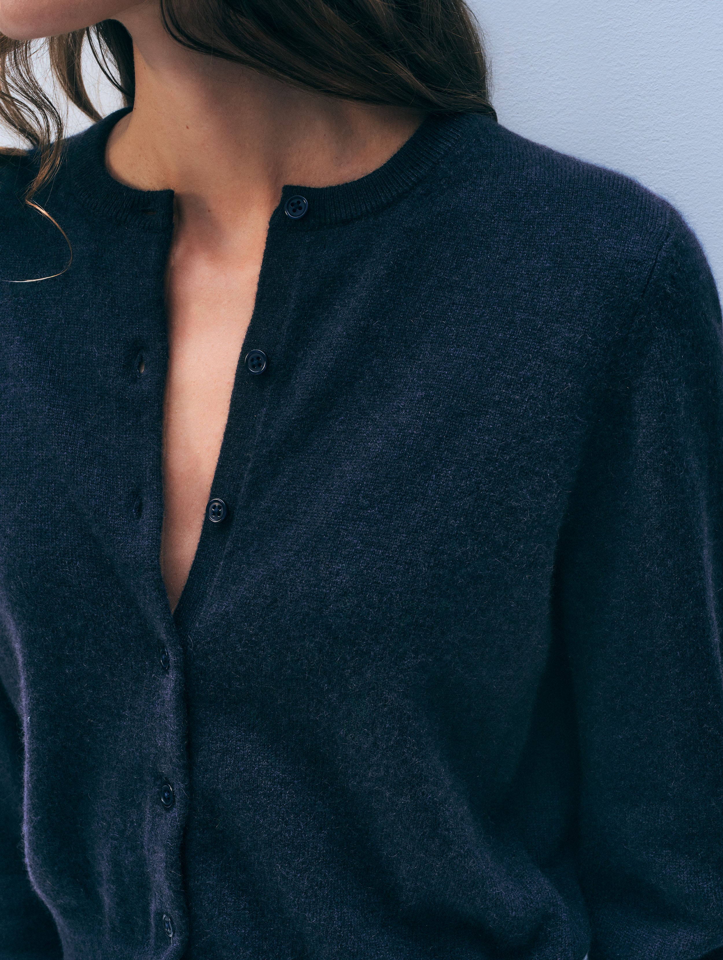 Cashmere Crewneck Cardigan | Deep Navy