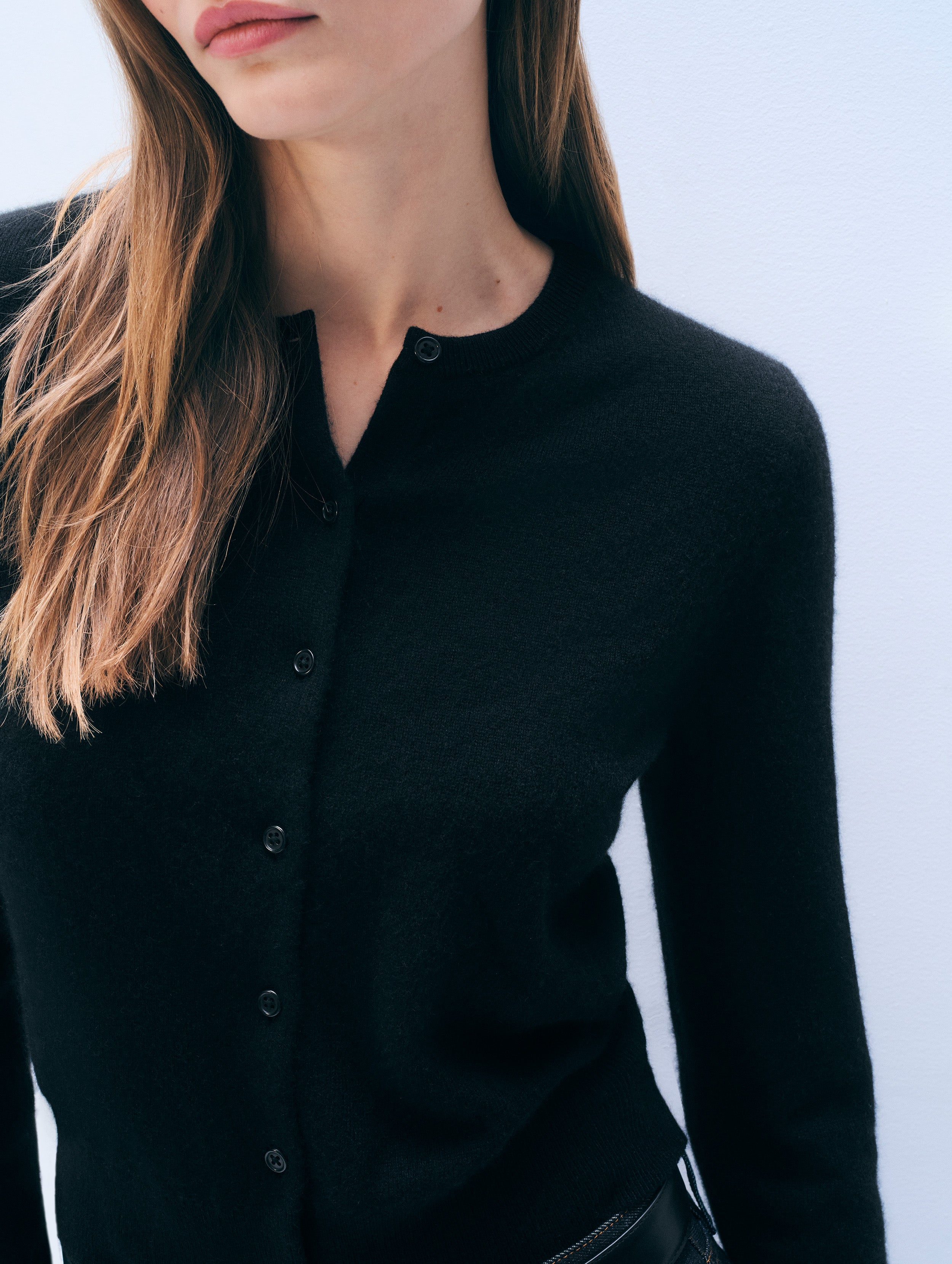 Cashmere Crewneck Cardigan | Black