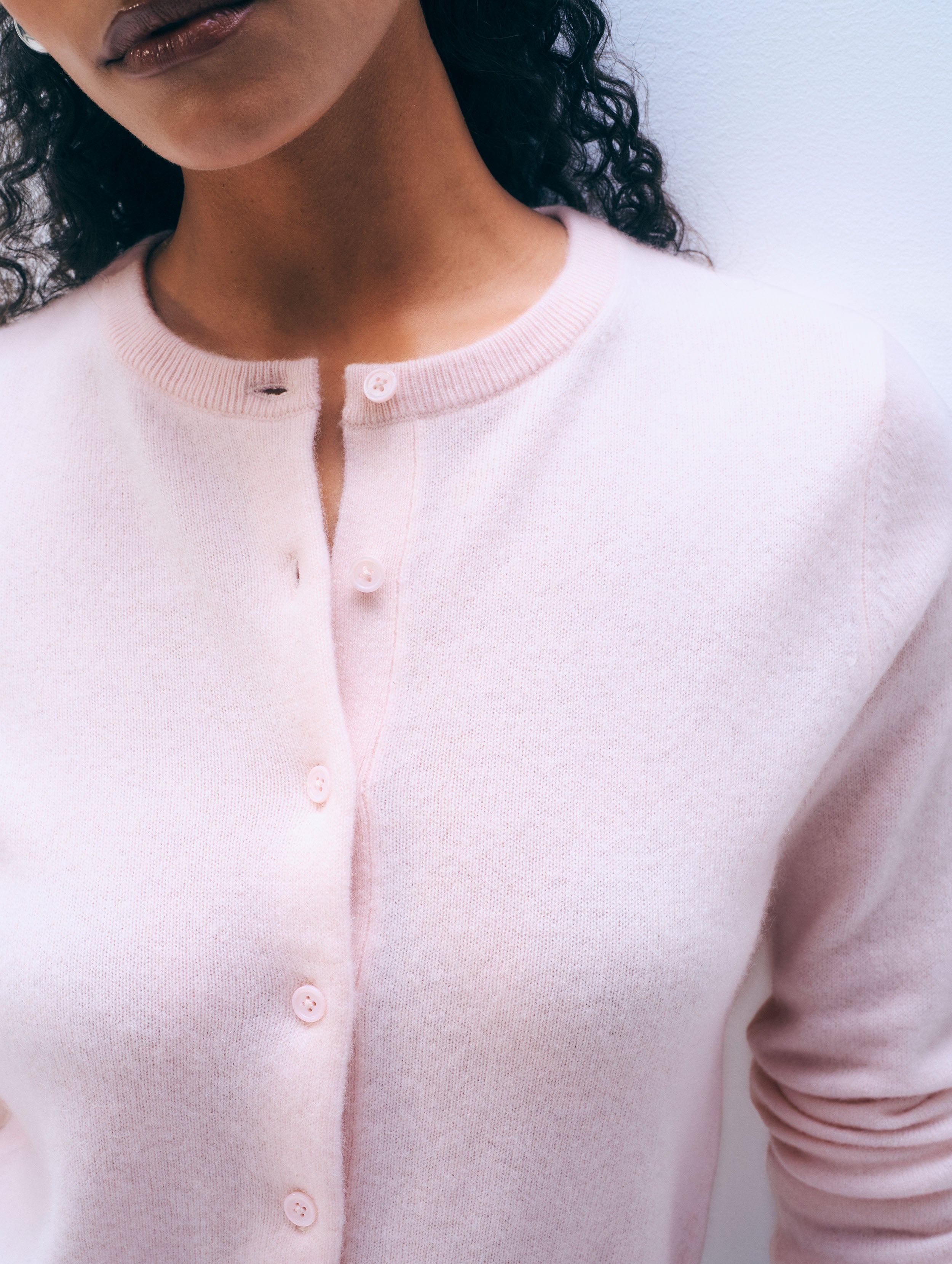 Cashmere Crewneck Cardigan | White & Warren