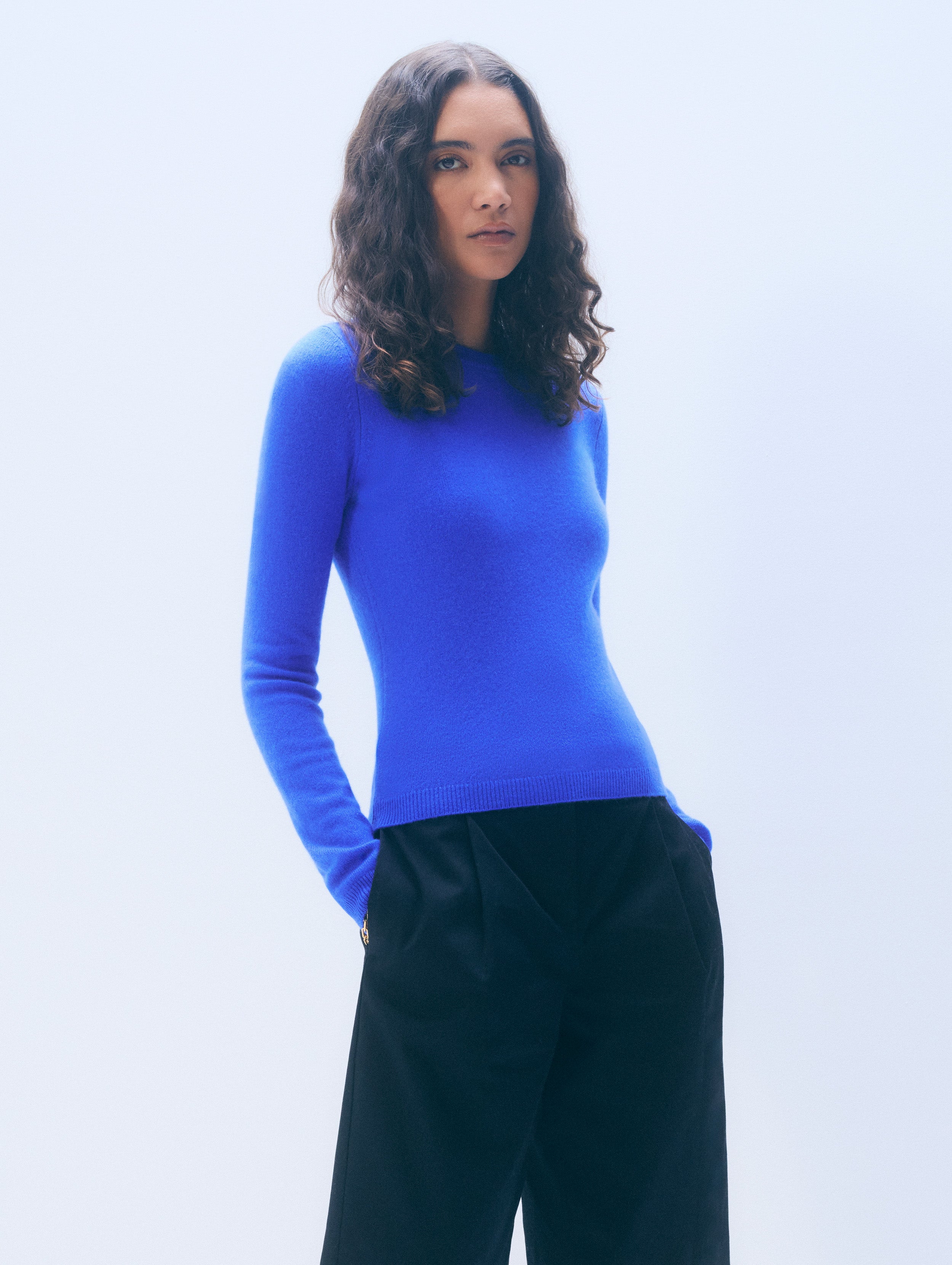 Cashmere Slim Stretch Crewneck | Cobalt Blue
