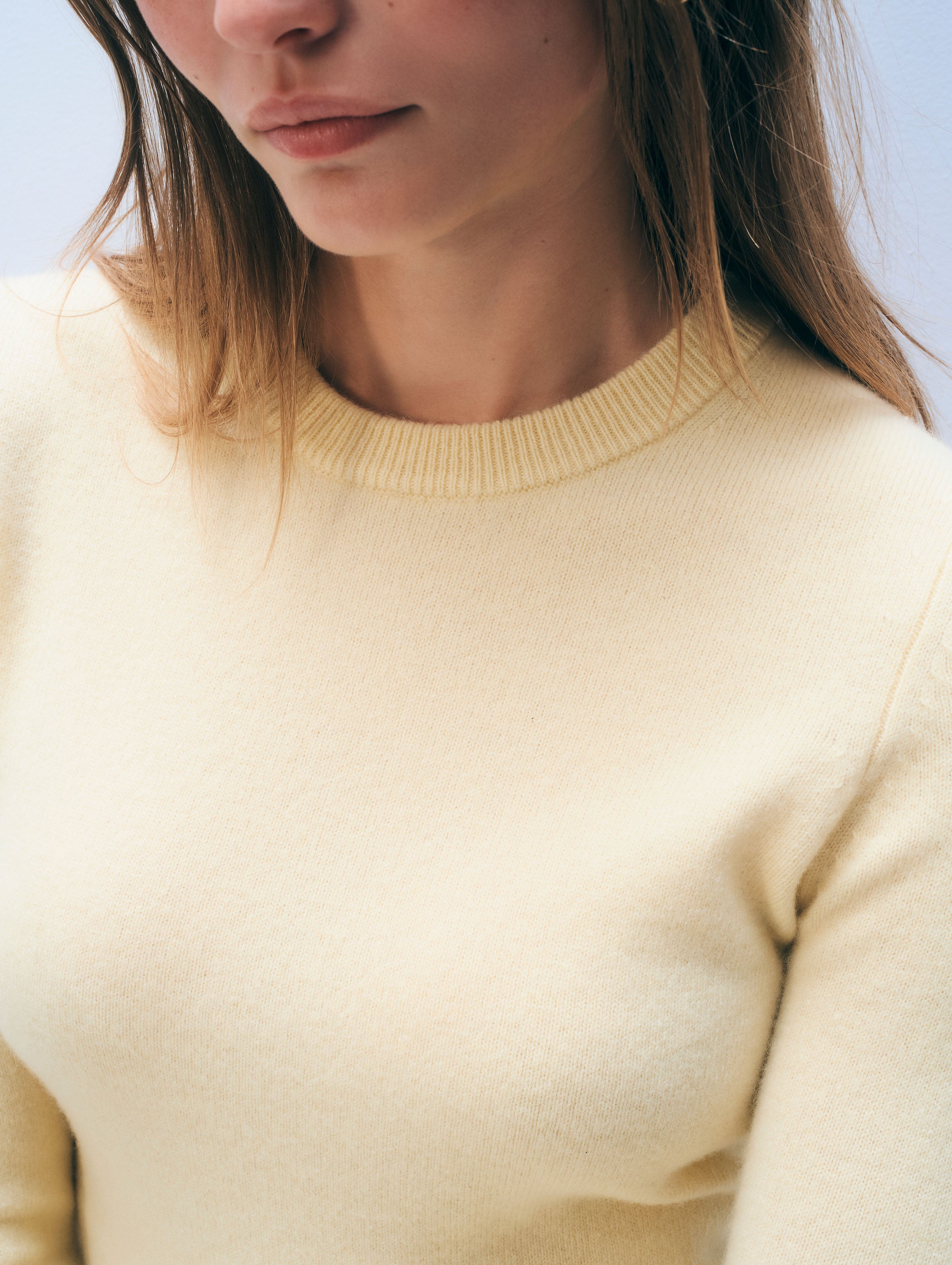 Cashmere Slim Stretch Crewneck | Lemonade