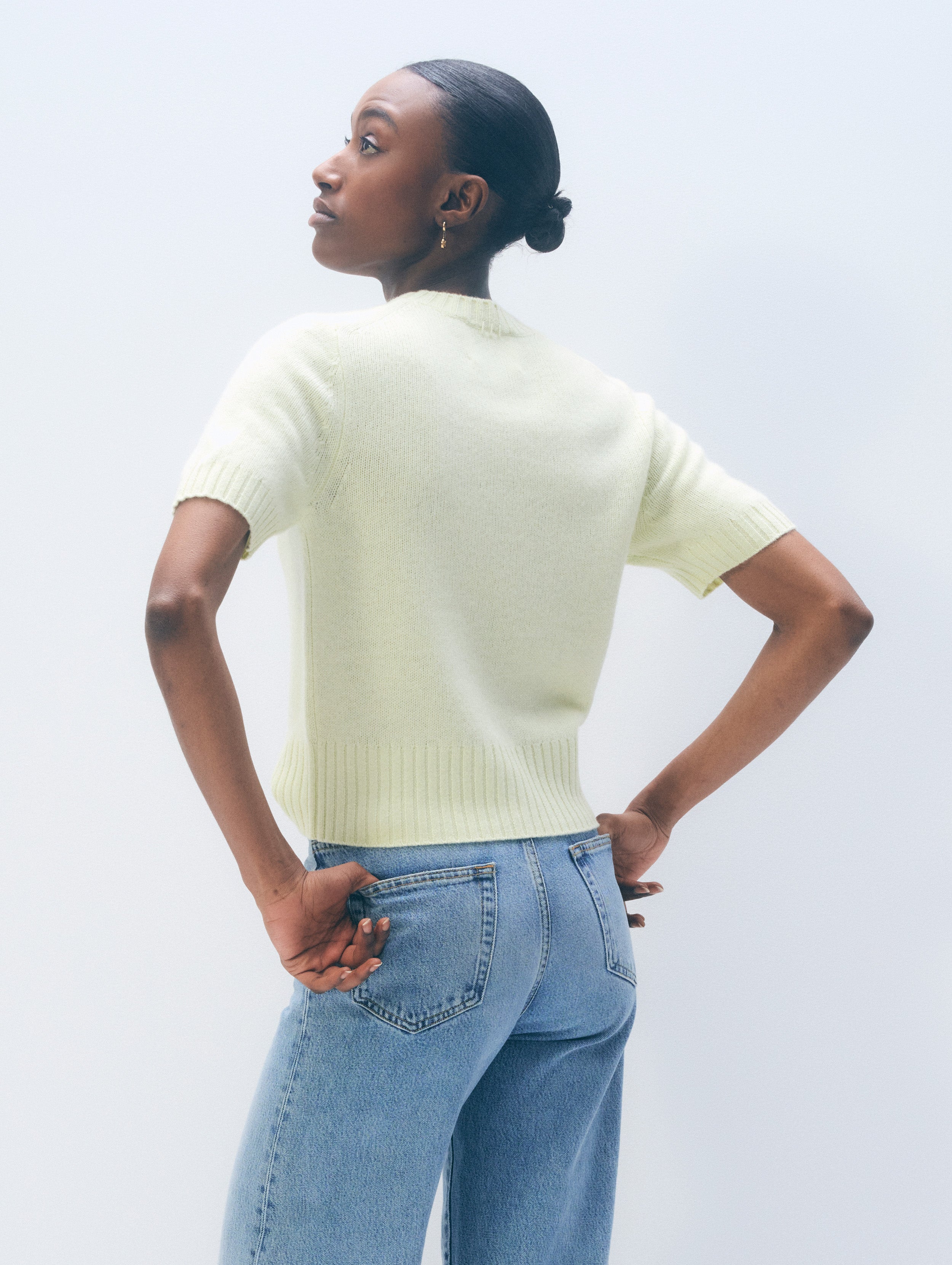 Cashmere Featherweight T-Shirt | Pale Pistachio
